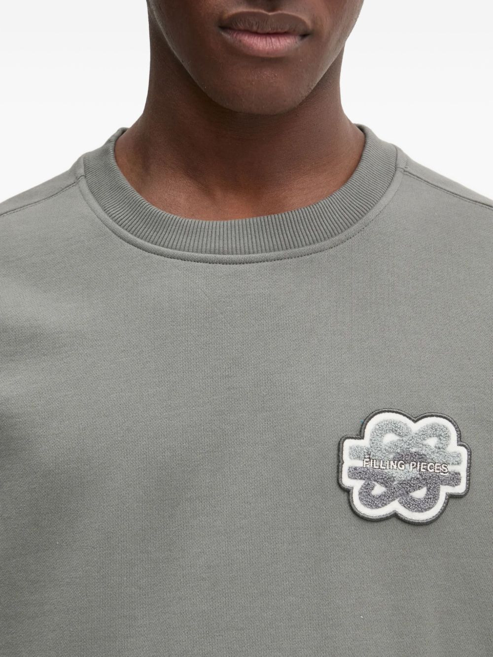 embroidered-patch sweatshirt - 5