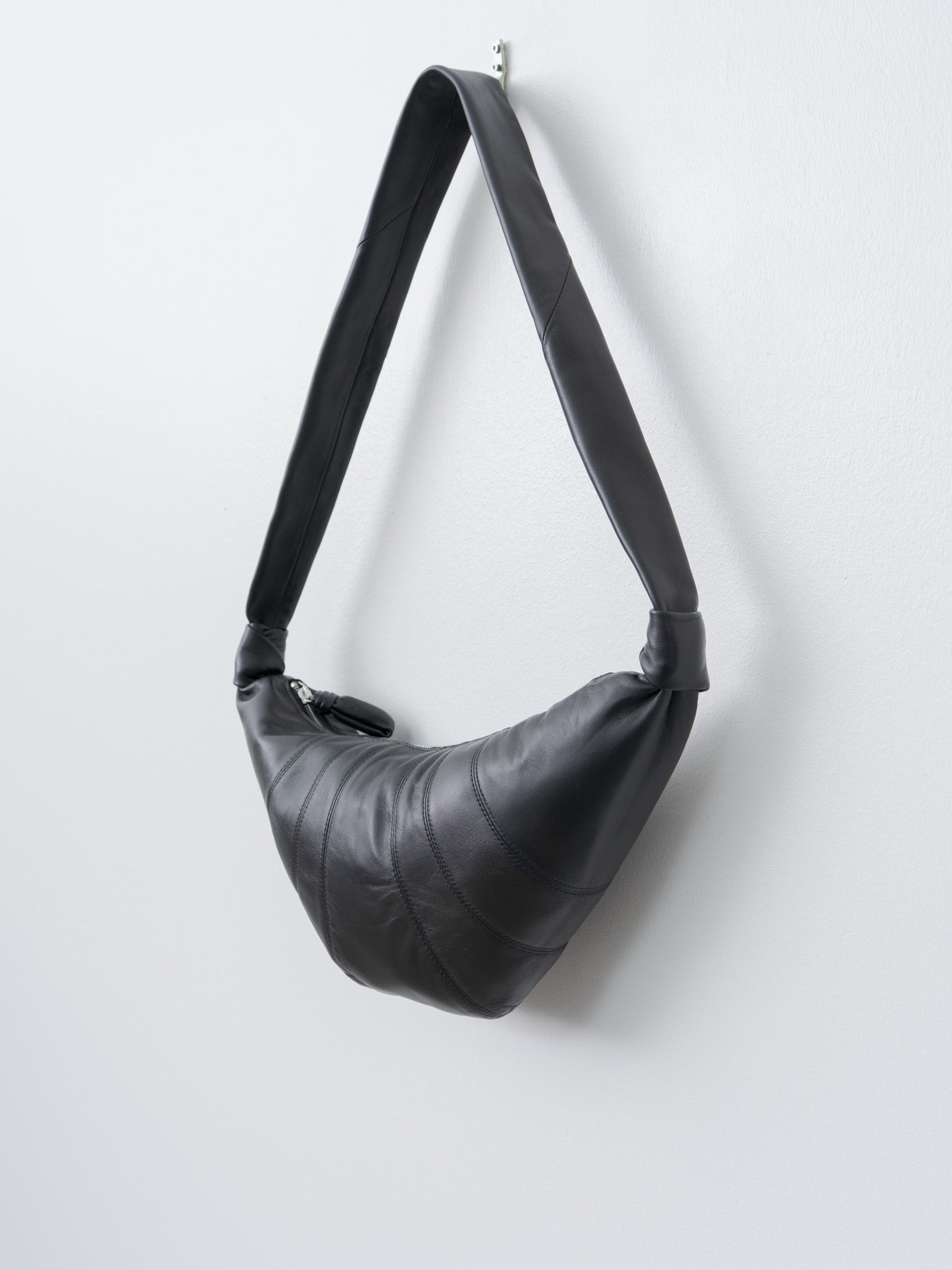 Medium Croissant Bag - Black (soft nappa leather) - 8