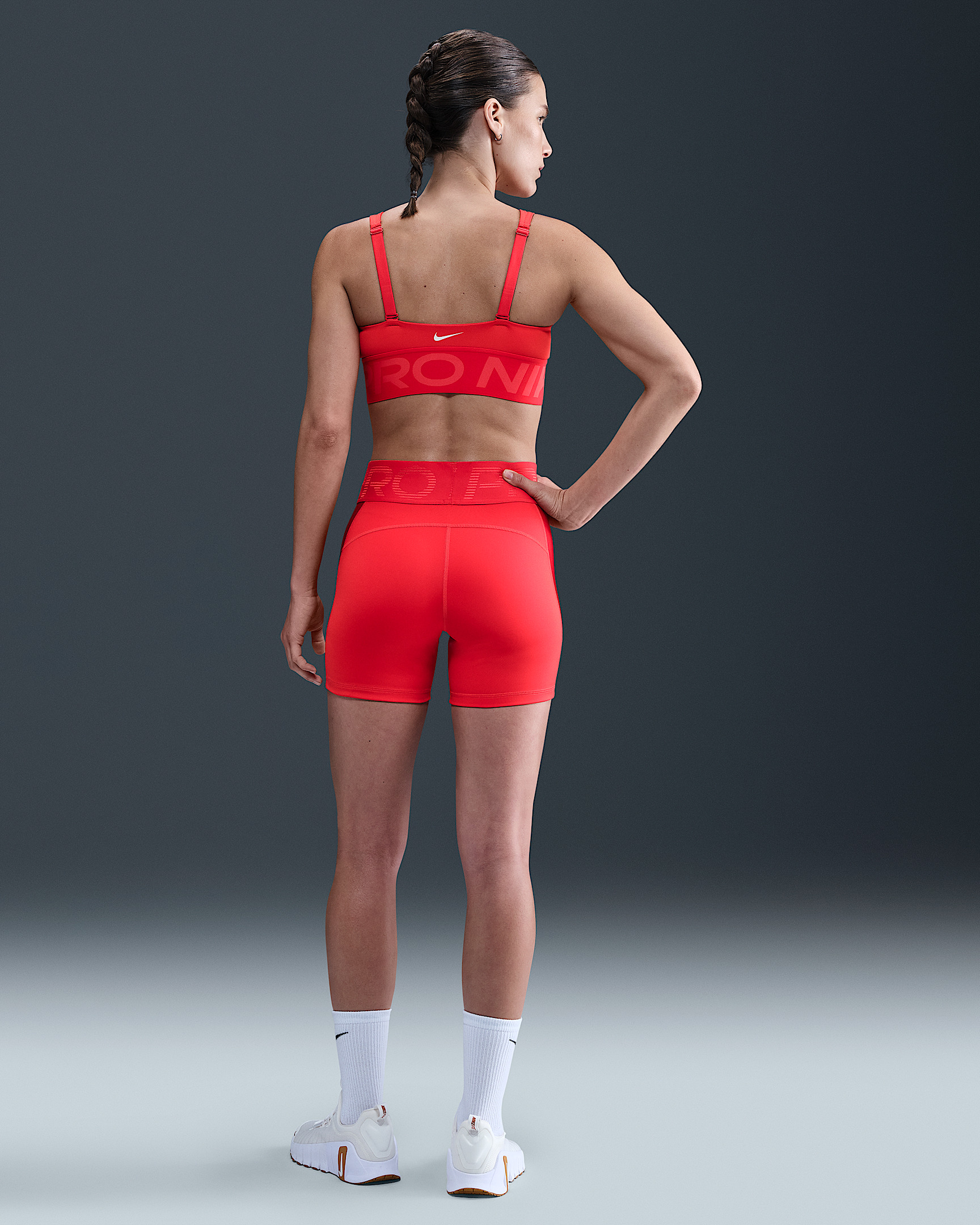 Nike Pro Indy Plunge Women's Medium-Support Padded Sports Bra - 5