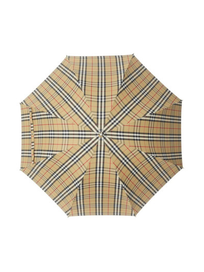 Burberry Vintage Check-print umbrella outlook