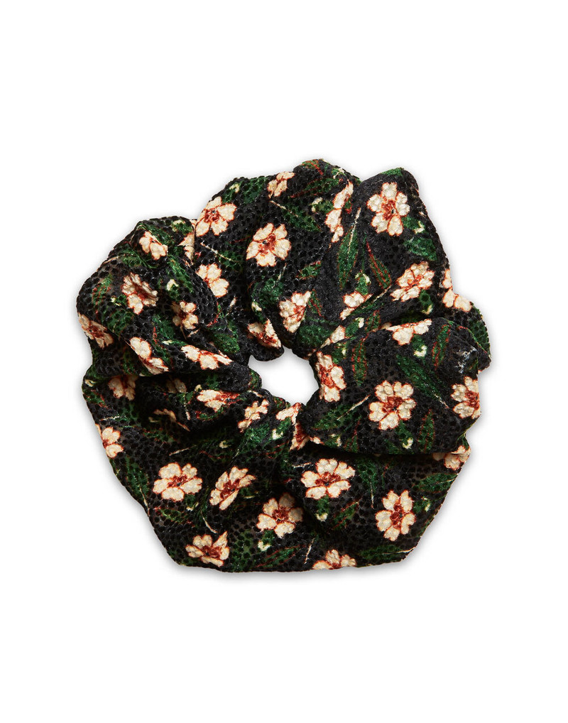 Giga Scrunchie 3