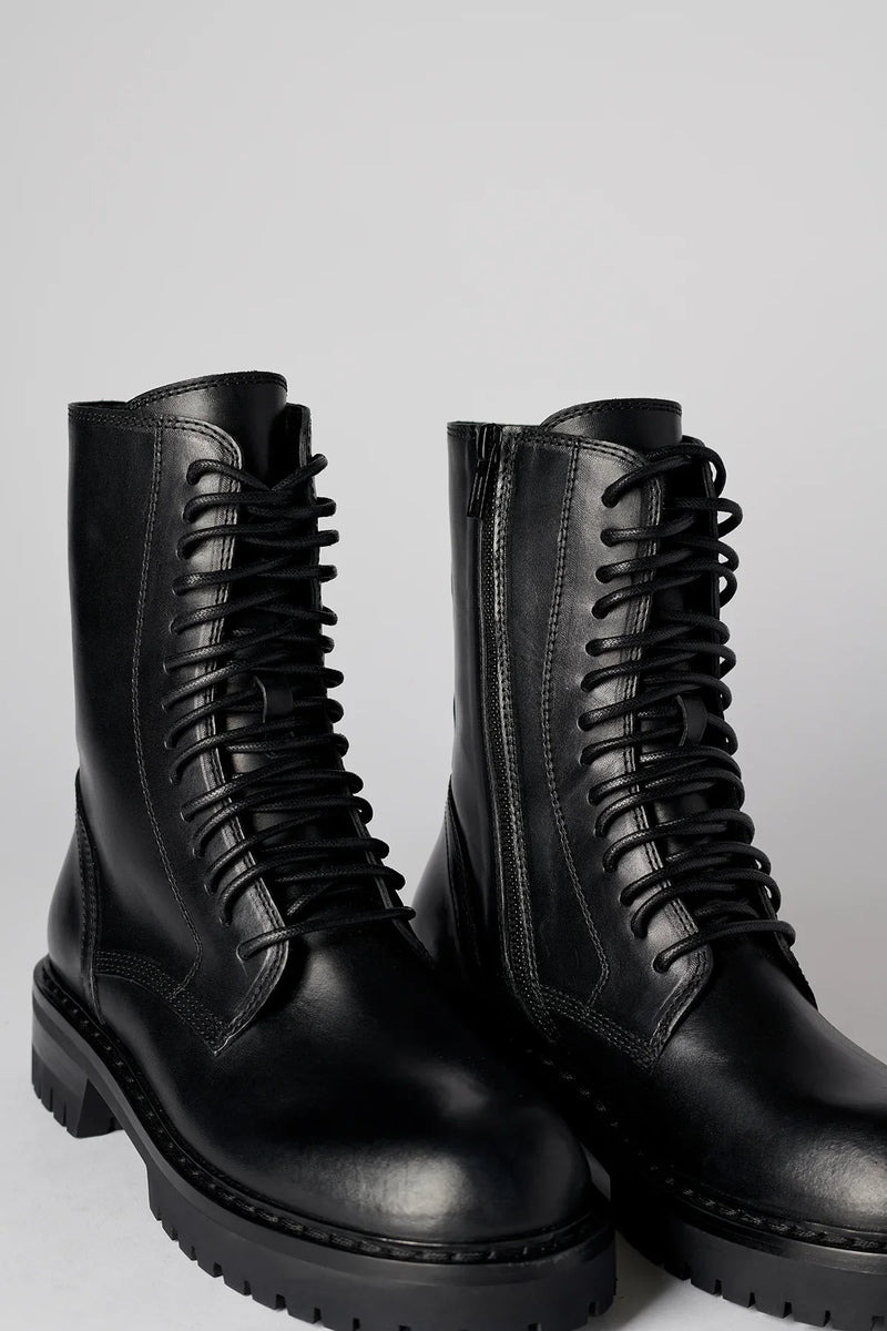 Alec Ankle Boots - 6