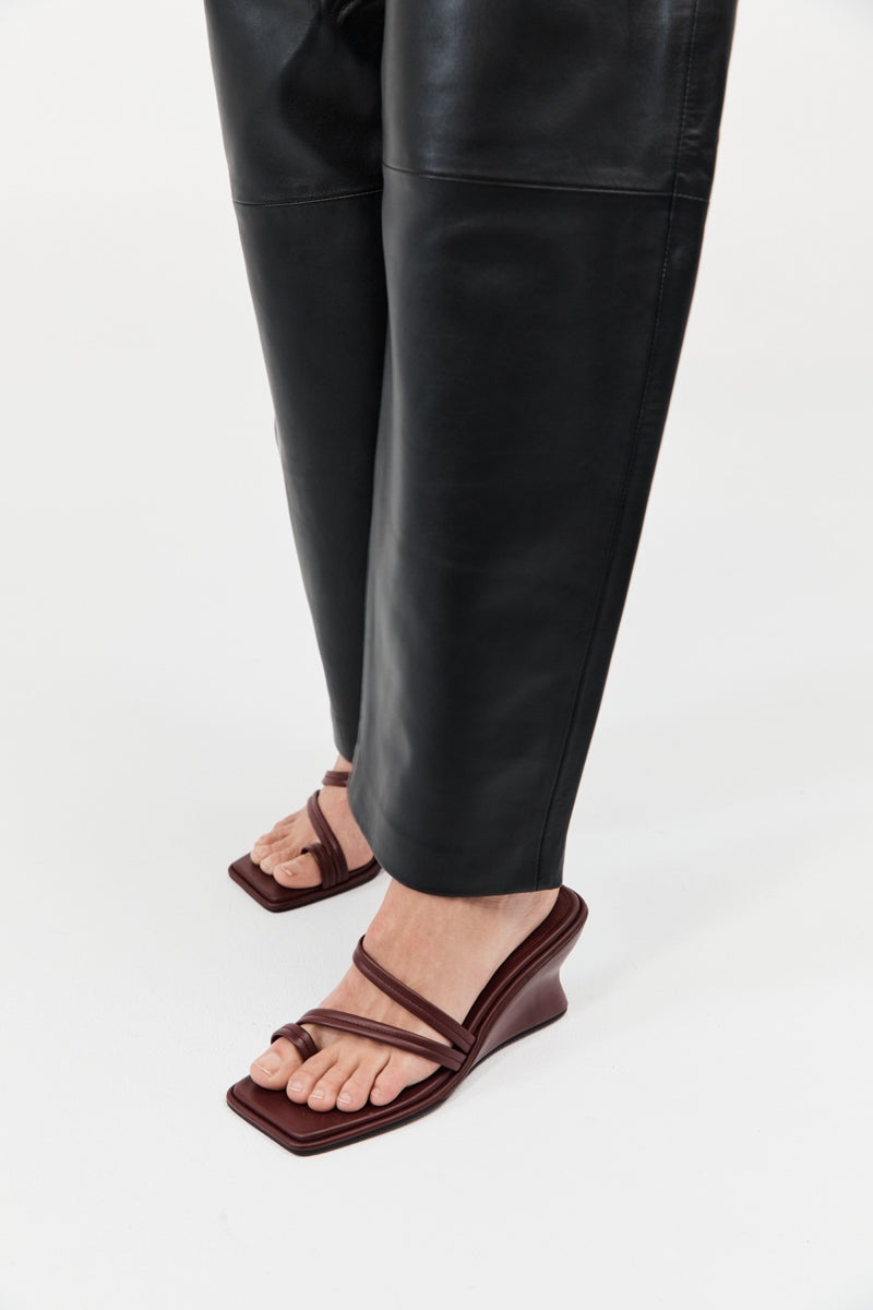 Soft Strap Contour Wedge - Plum - 4