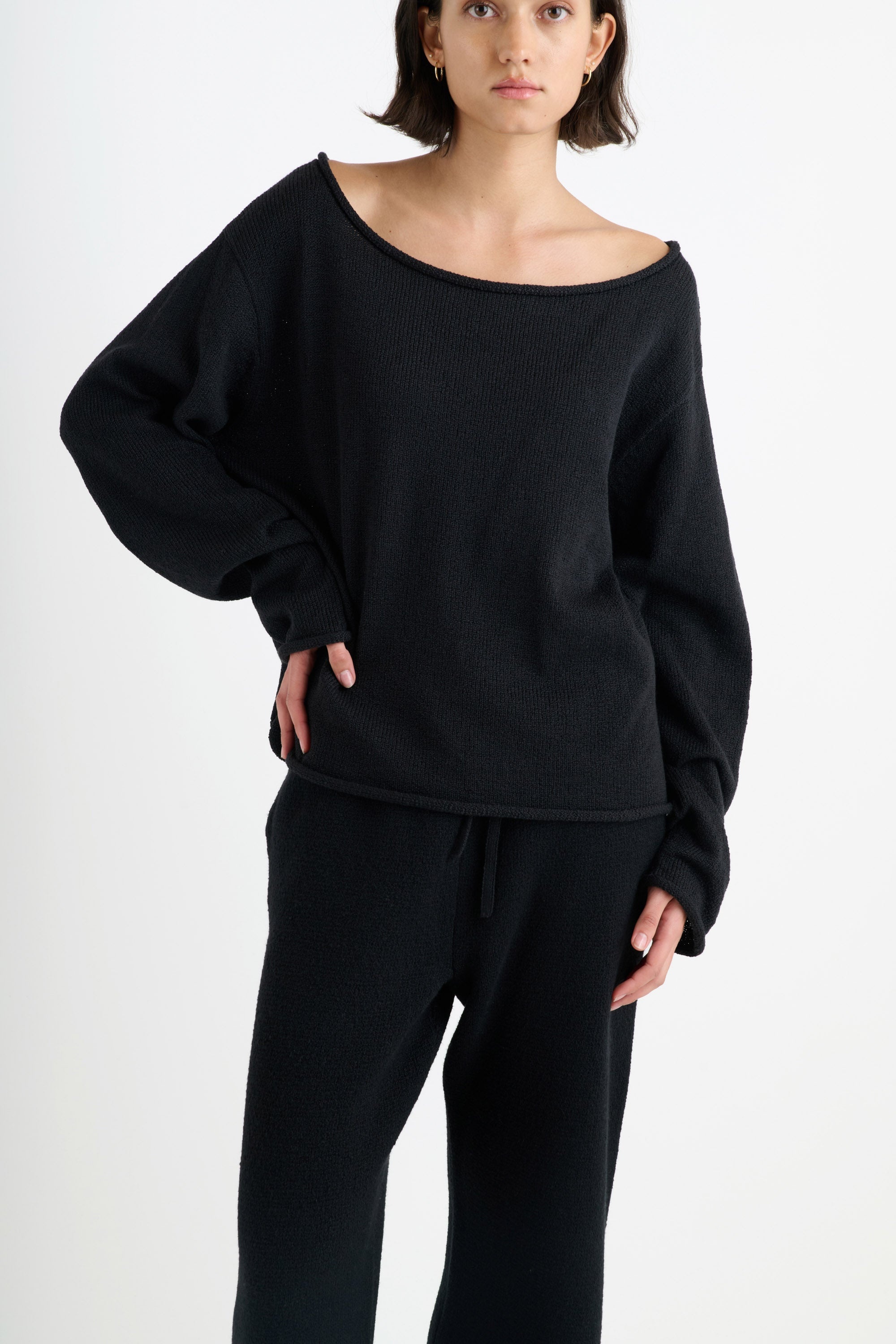 NORA LITE WOMEN'S OVERSIZED CREW - 3