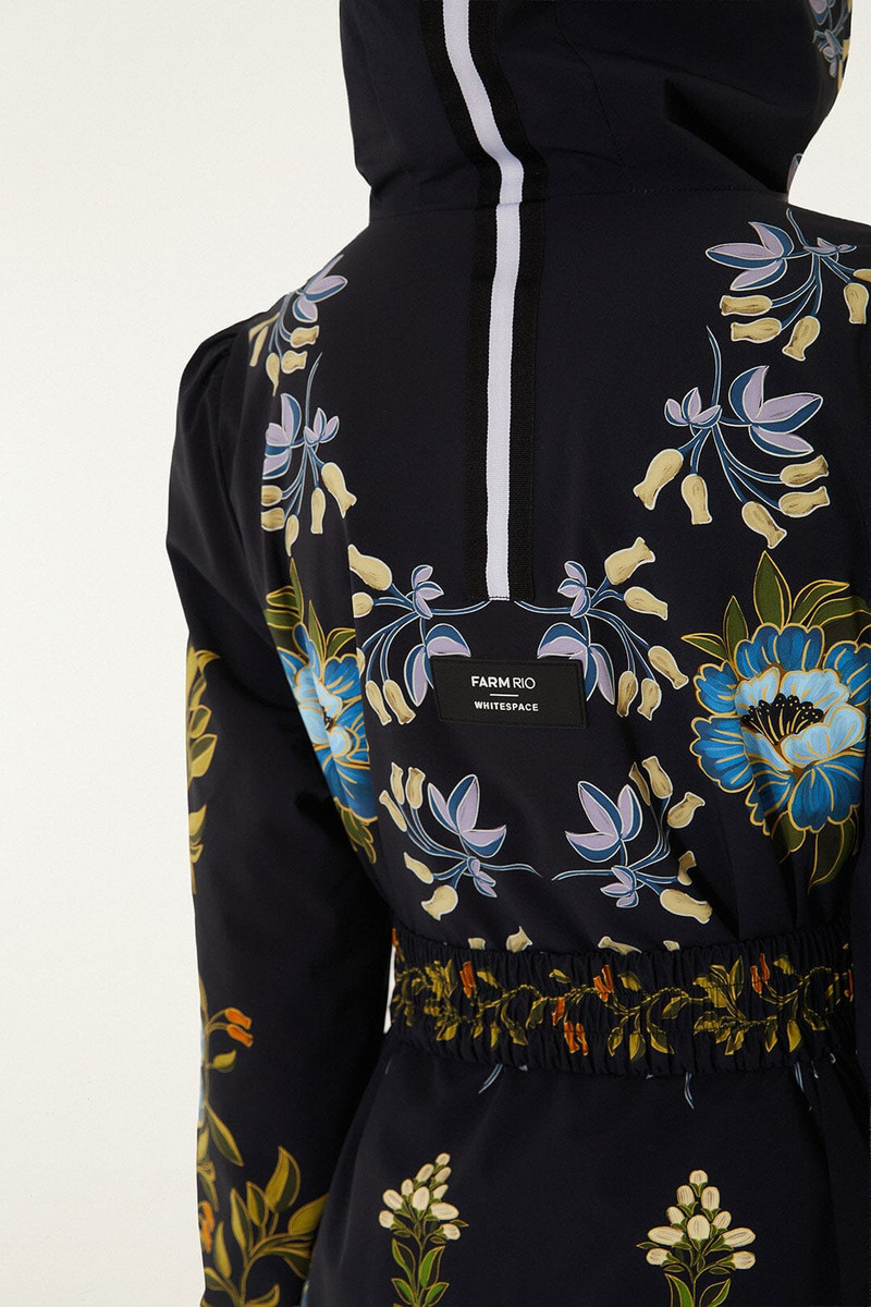 Black Winter Garden Puffer 6