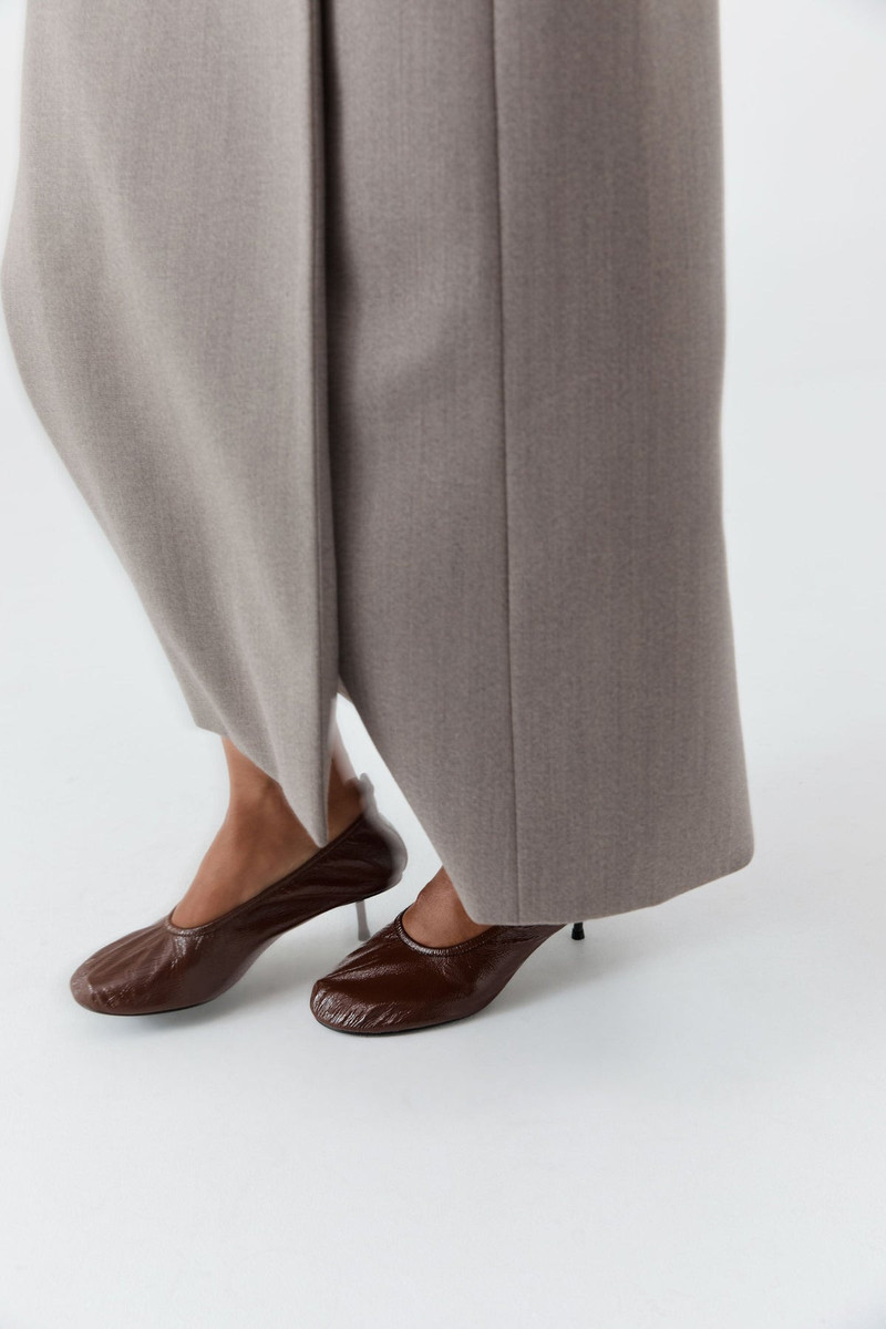 ST. AGNI Classic Ballet Heel - Patent Liqueur outlook