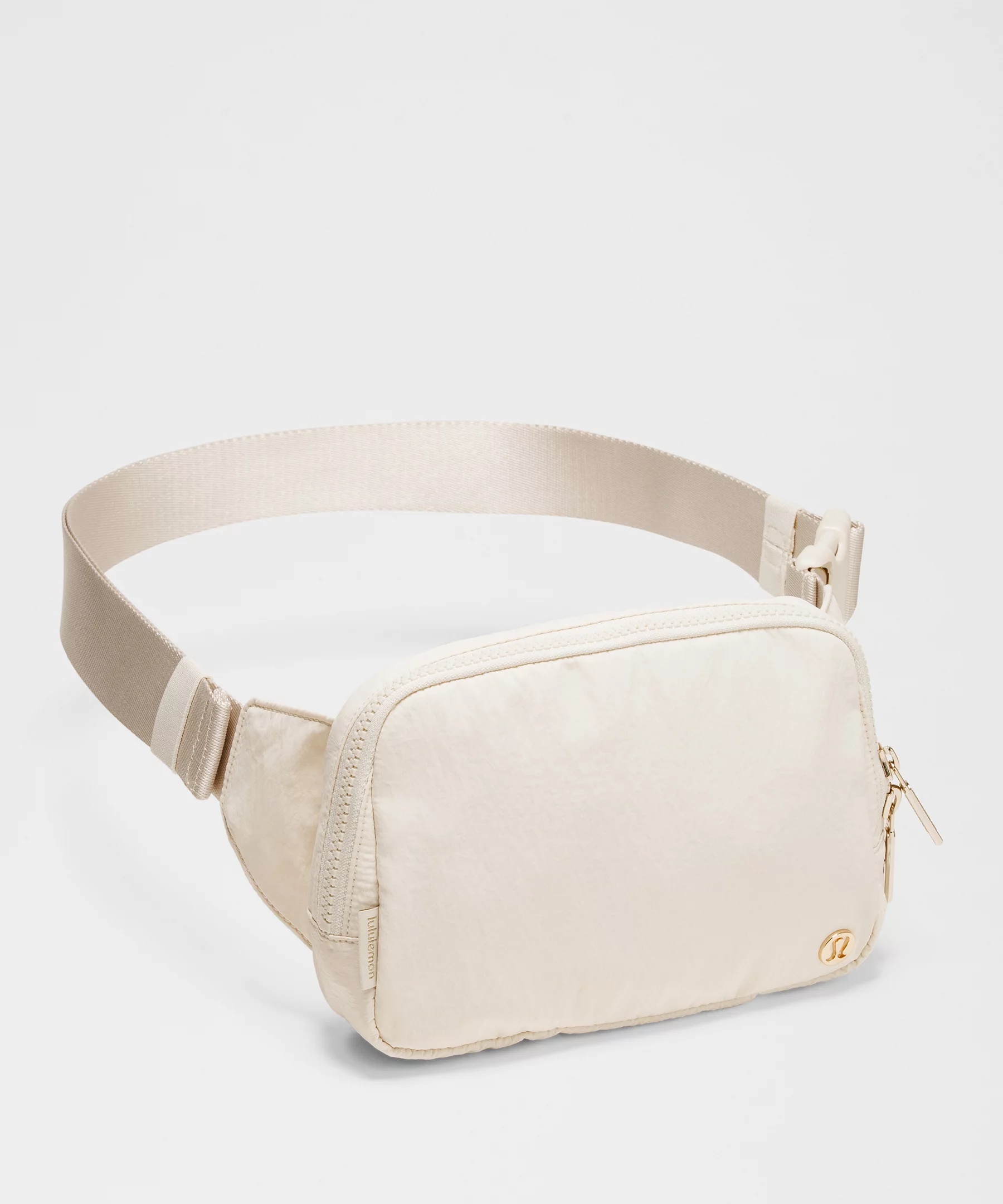 Everywhere Belt Bag Large with Long Strap 2L - 4