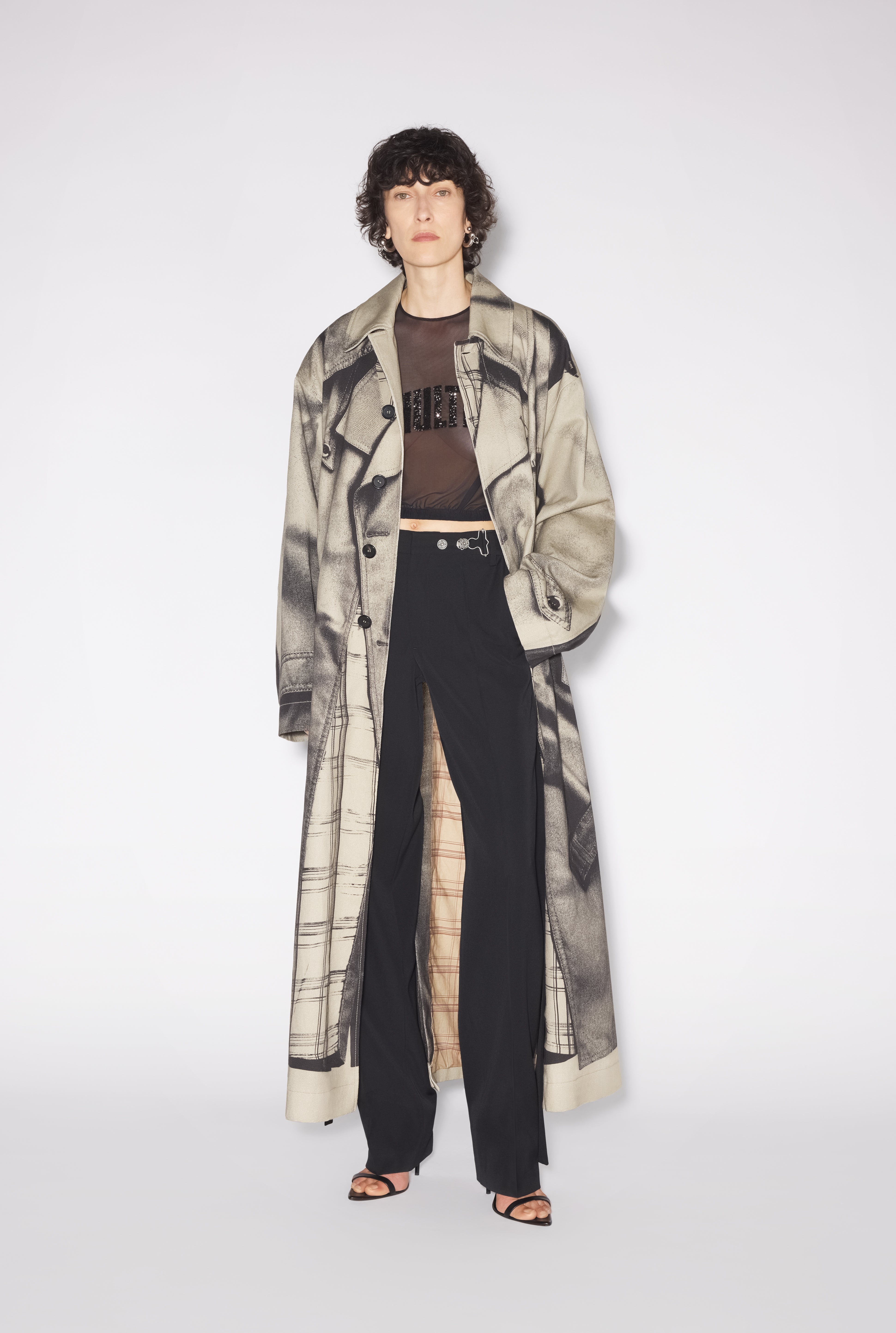 THE TROMPE-L'ŒIL TRENCH COAT - 2