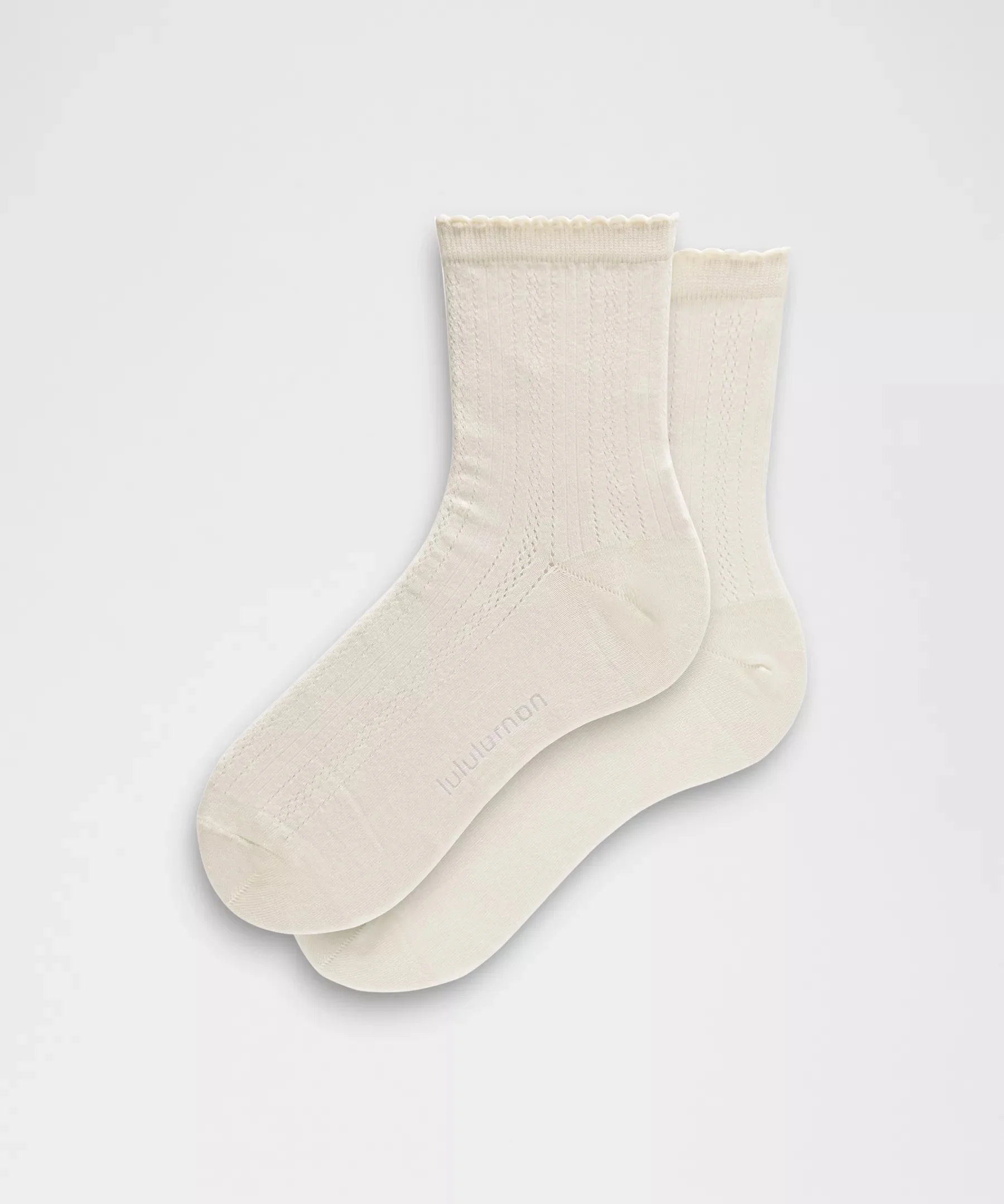 Unisex Pointelle Quarter Socks - 1