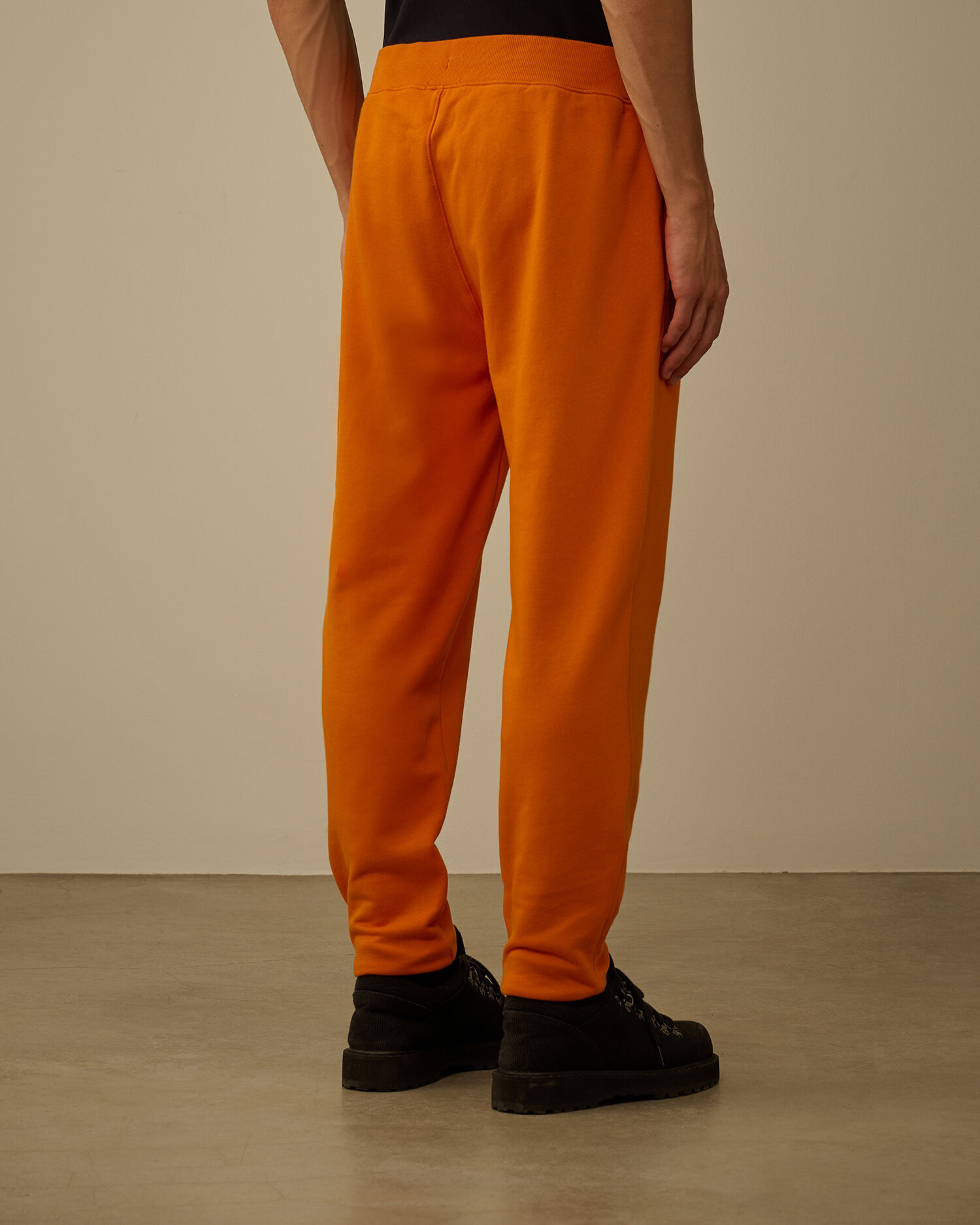 Diagonal Raised Fleece Lens Sweatpants - 4