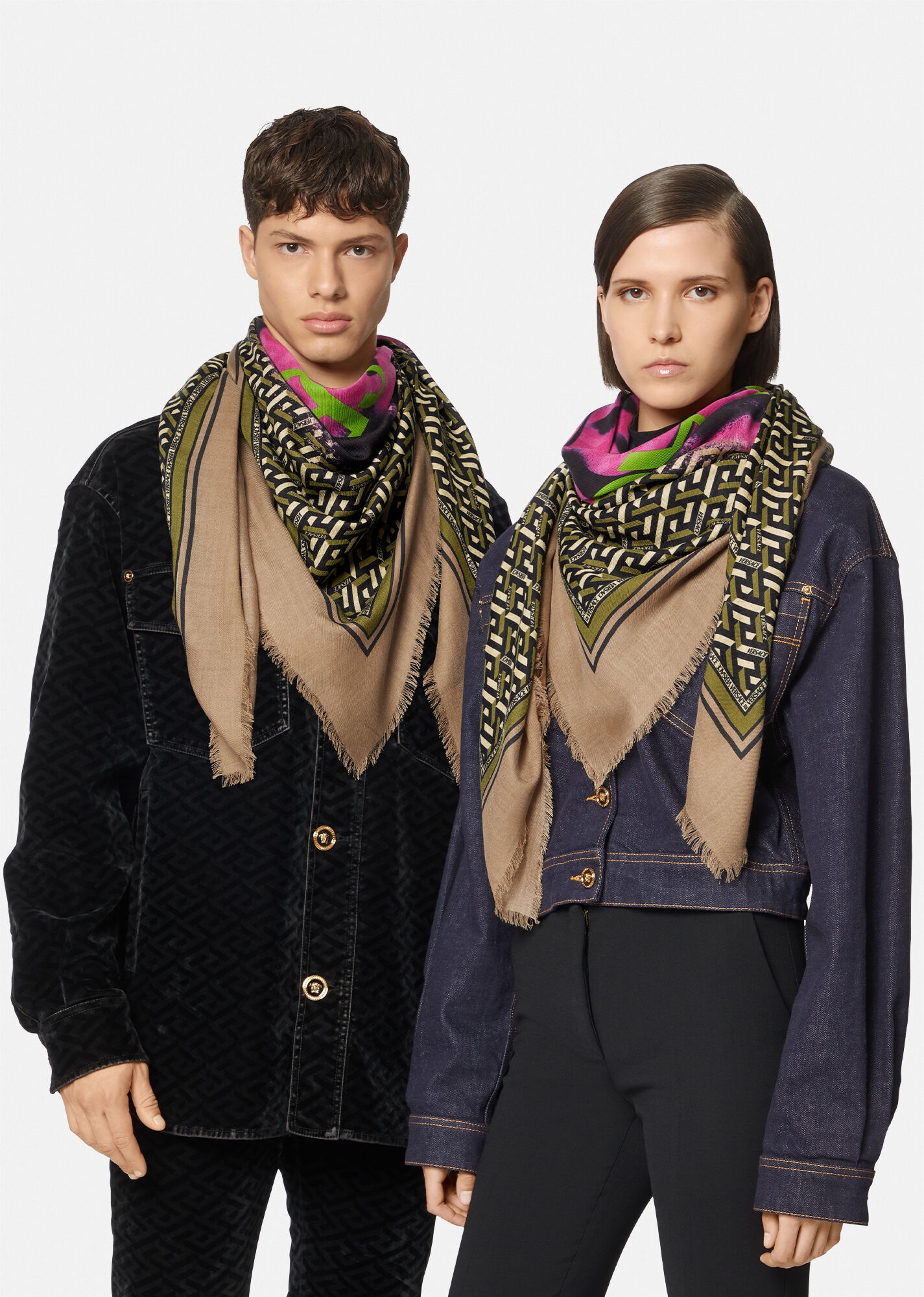 Medusa Tag Wool & Silk Shawl - 2