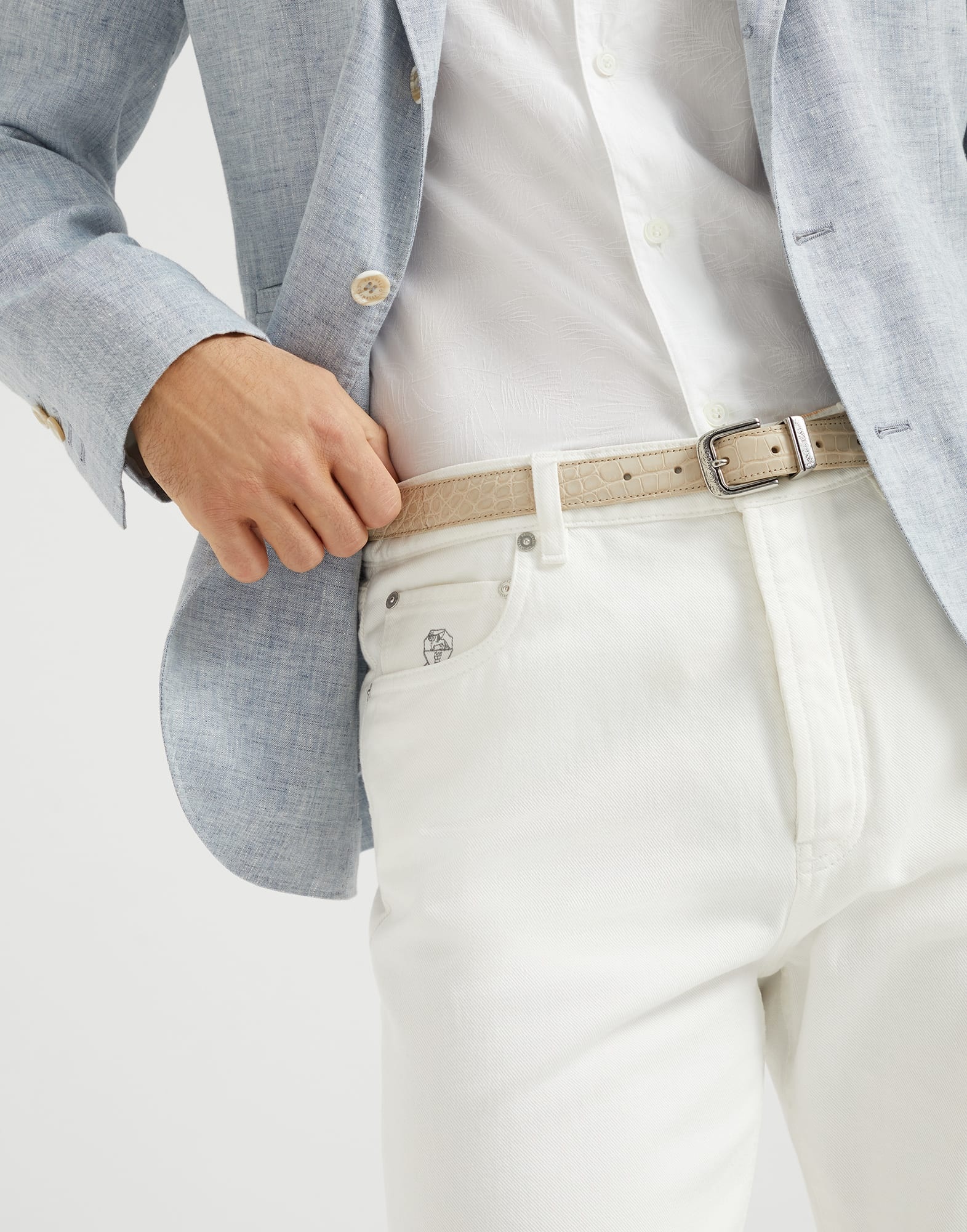 Garment-dyed iconic fit five-pocket trousers in denim - 3