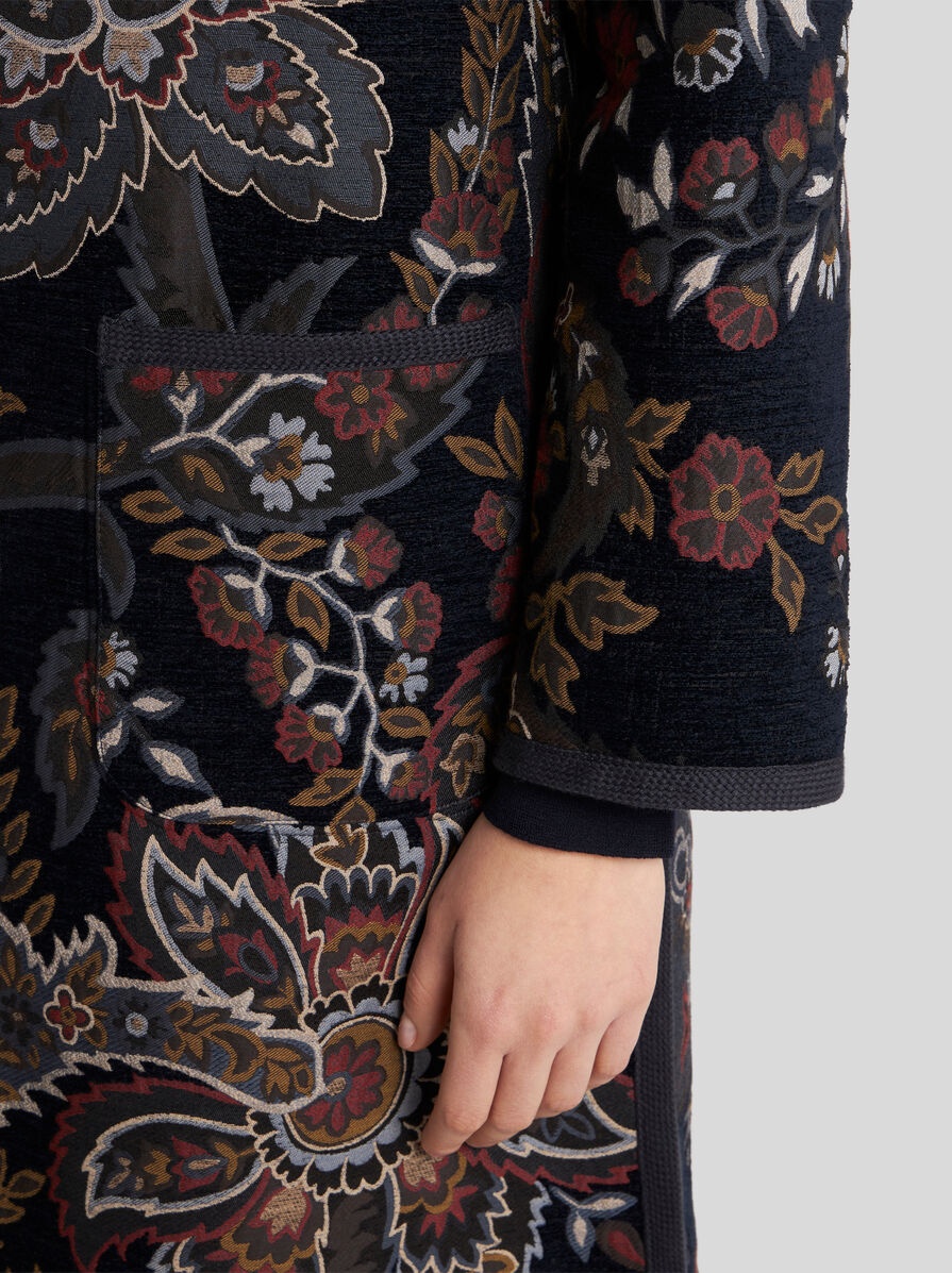 REVERSIBLE CHENILLE JACQUARD COAT - 3