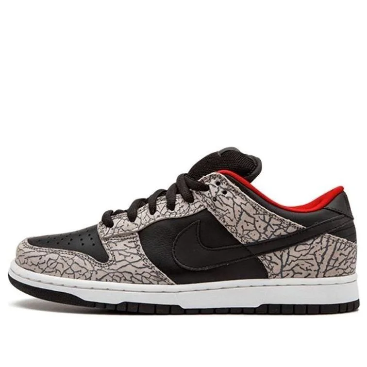 Nike x Supreme SB Dunk Low Pro 'Black Cement' 304292-131 - 1