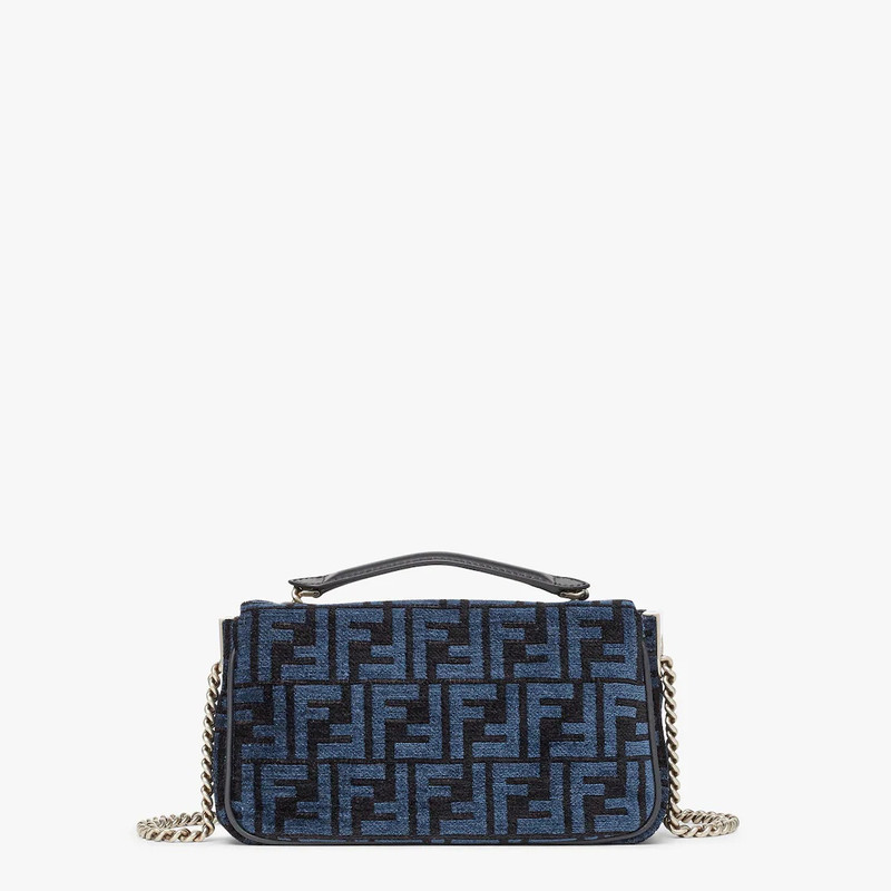 Iconic medium-sized Baguette bag with chain, made of chenille with dark blue FF tapestry motif. Trim 3