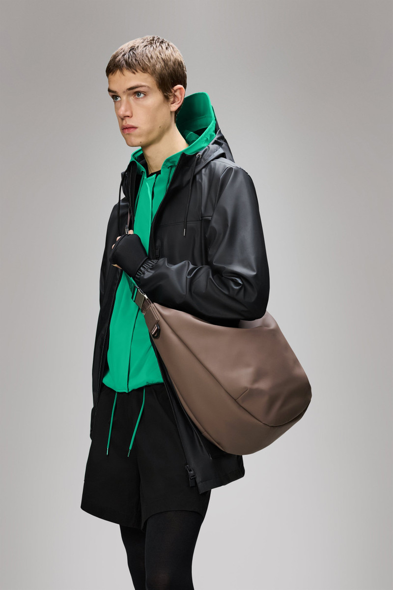 RAINS Valera Shoulder Bag Large outlook