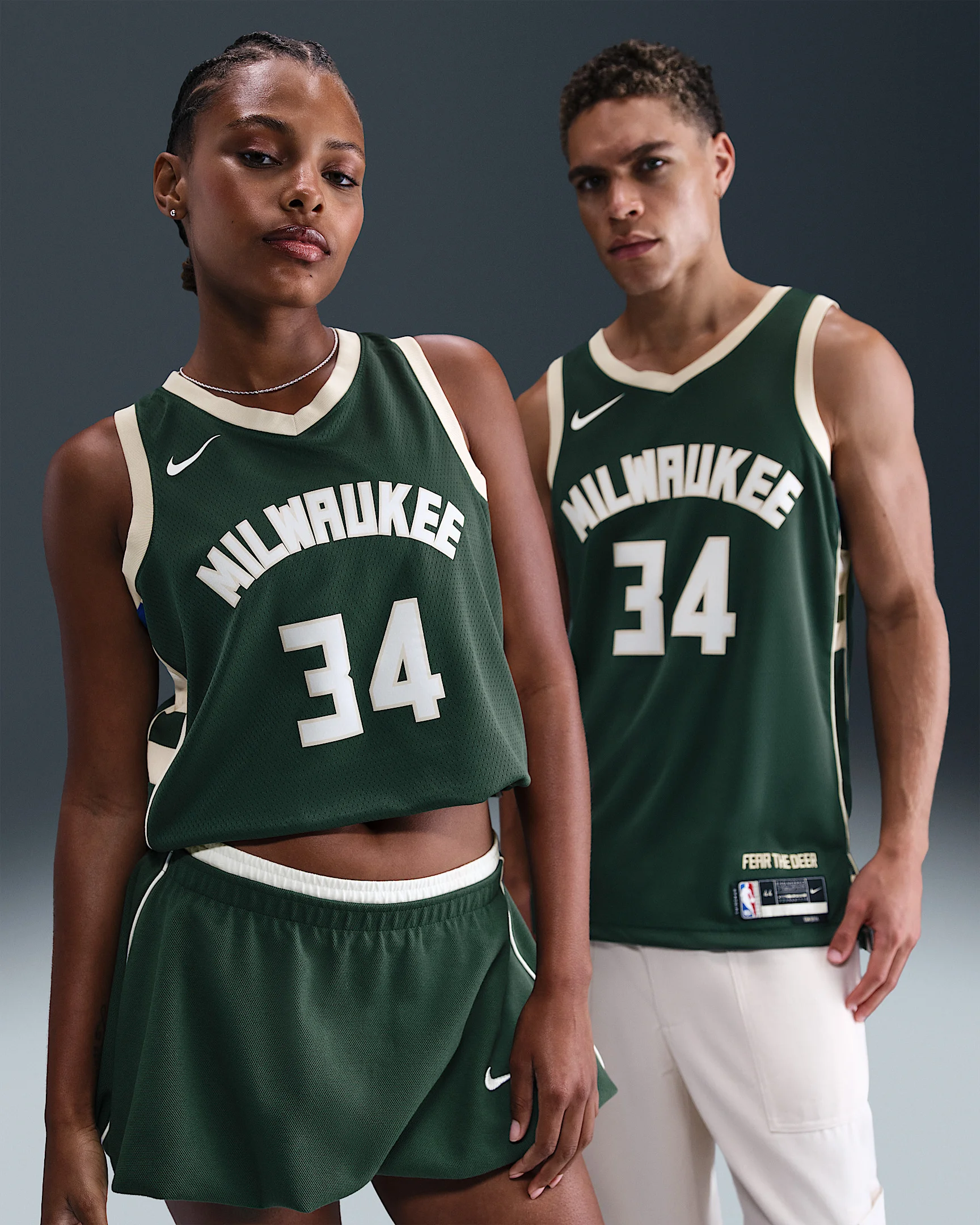 Milwaukee Bucks Icon Edition 2022/23 Nike Men's Dri-FIT NBA Swingman Jersey - 1