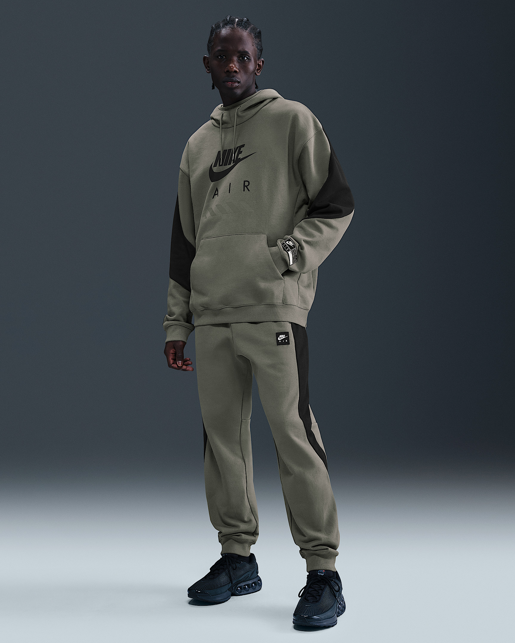 Nike Air Men's Fleece Joggers - 1