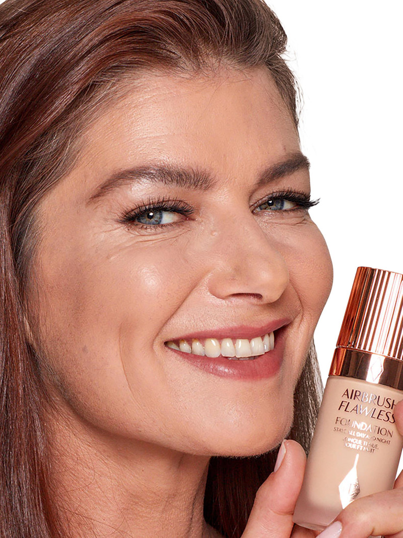 Women's Airbrush Flawless Foundation - 7 Warm 5