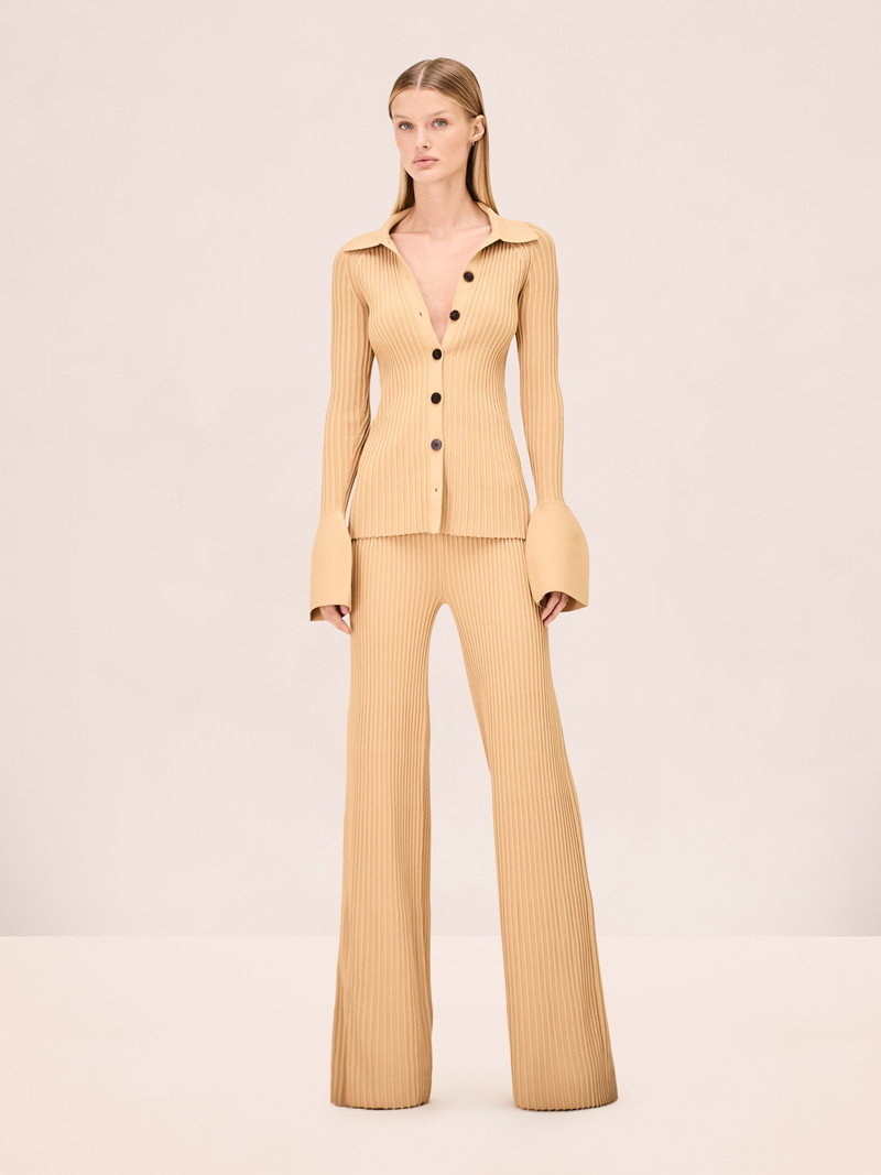 ALEXIS BODA PANT outlook