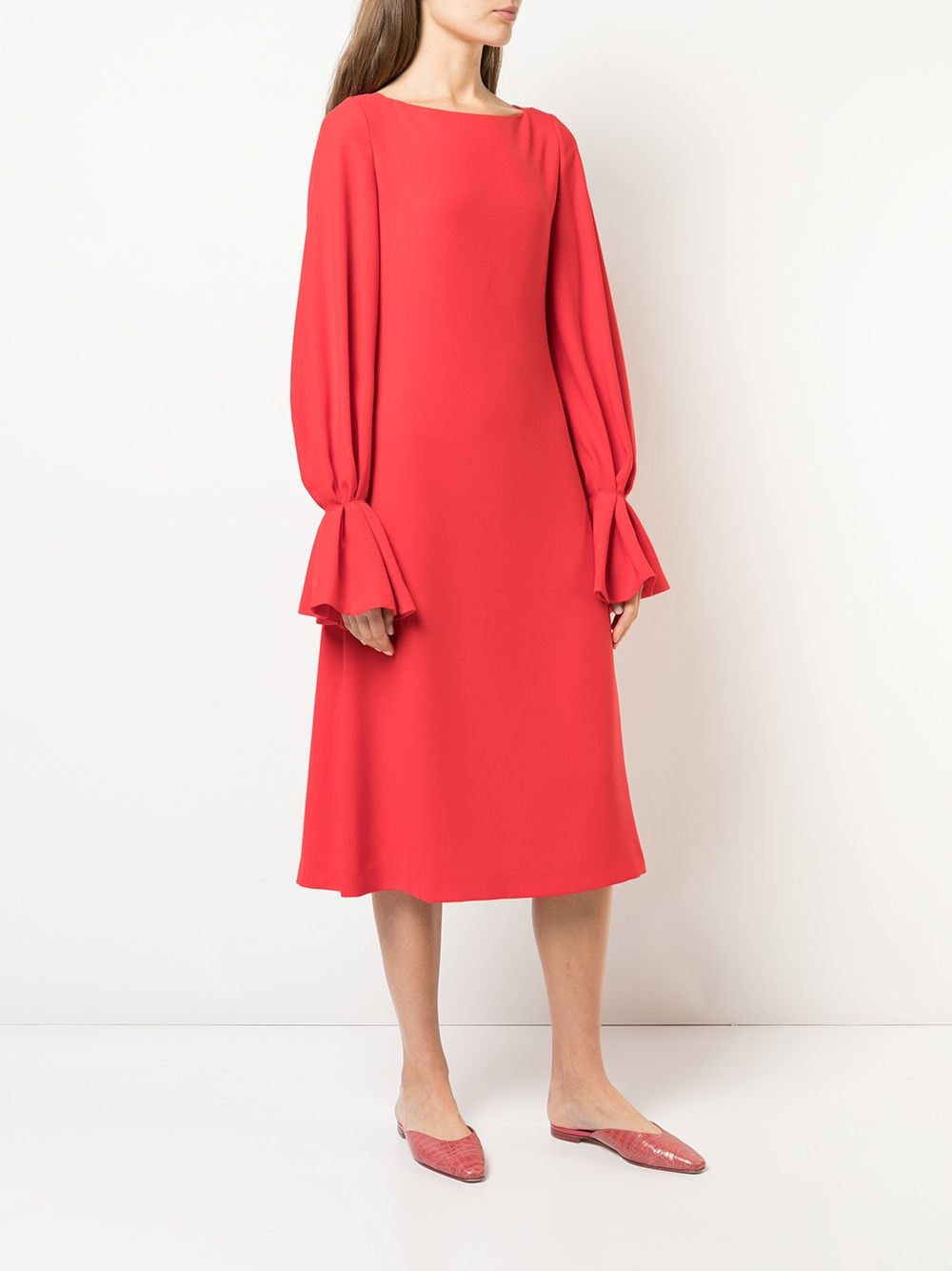 long-sleeved loose dress - 3