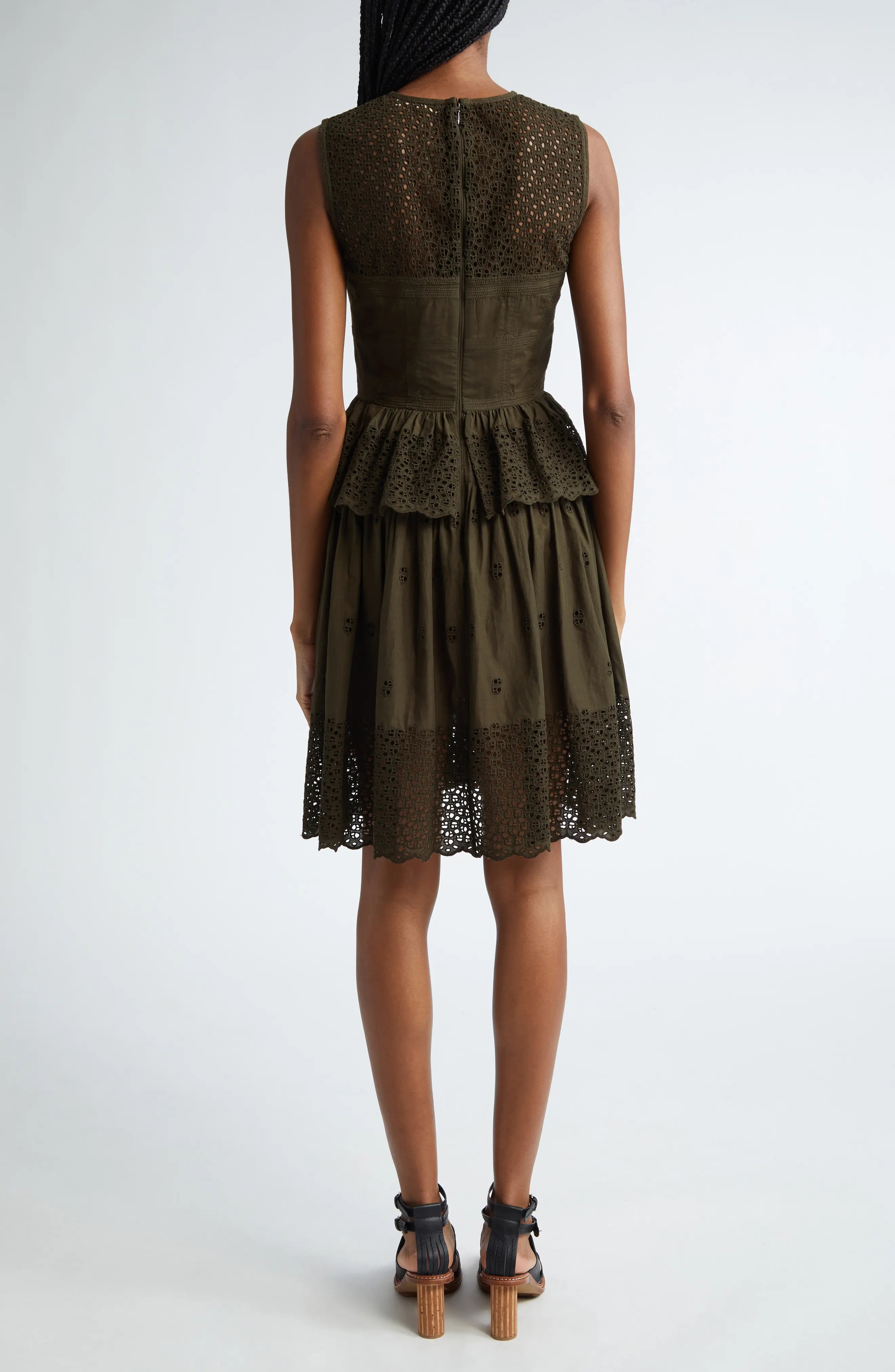 Jessa Embroidered Sleeveless Dress - 2