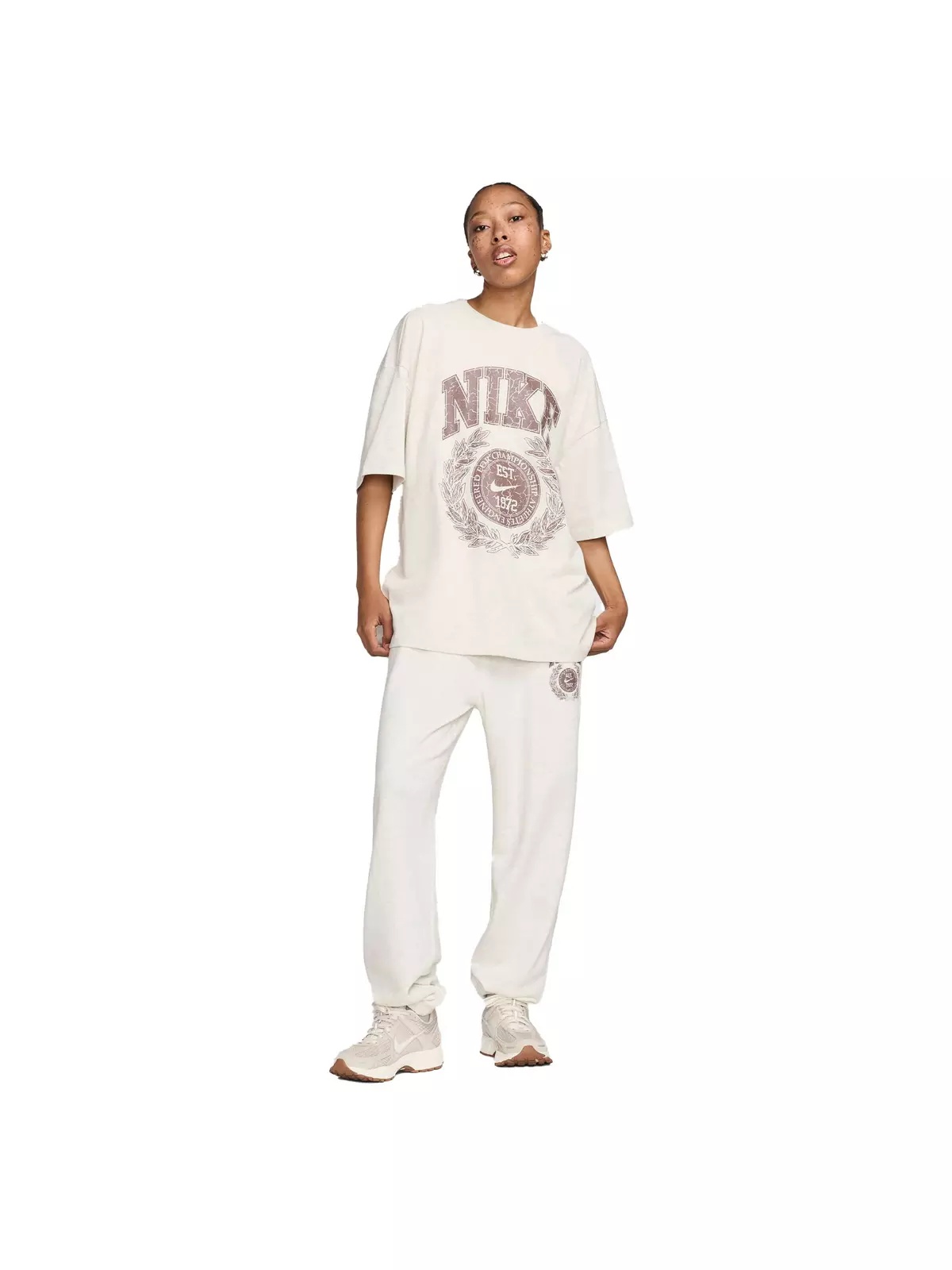 Women's Sportswear Essential Oversized Tee - 6