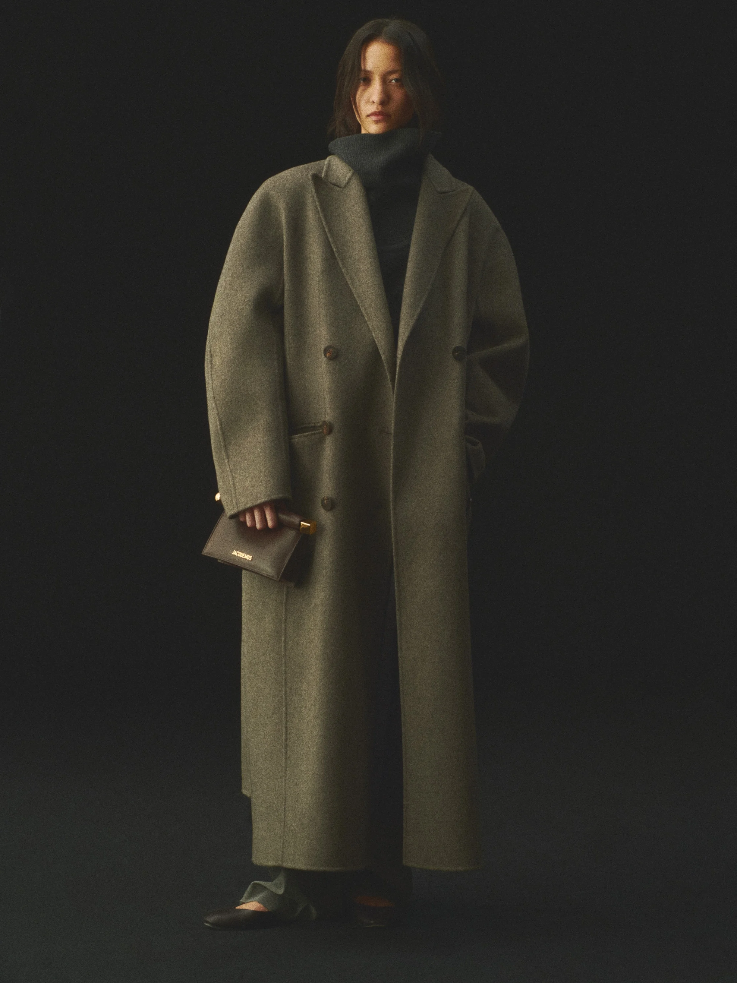 The Curvo Man's coat - 1
