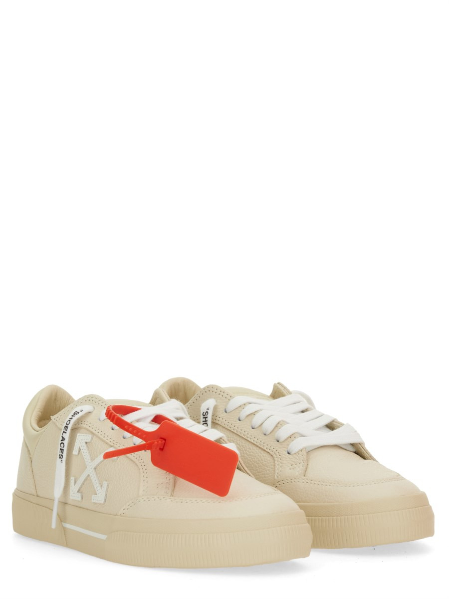 LOW VULCANIZED LEATHER SNEAKER - 2