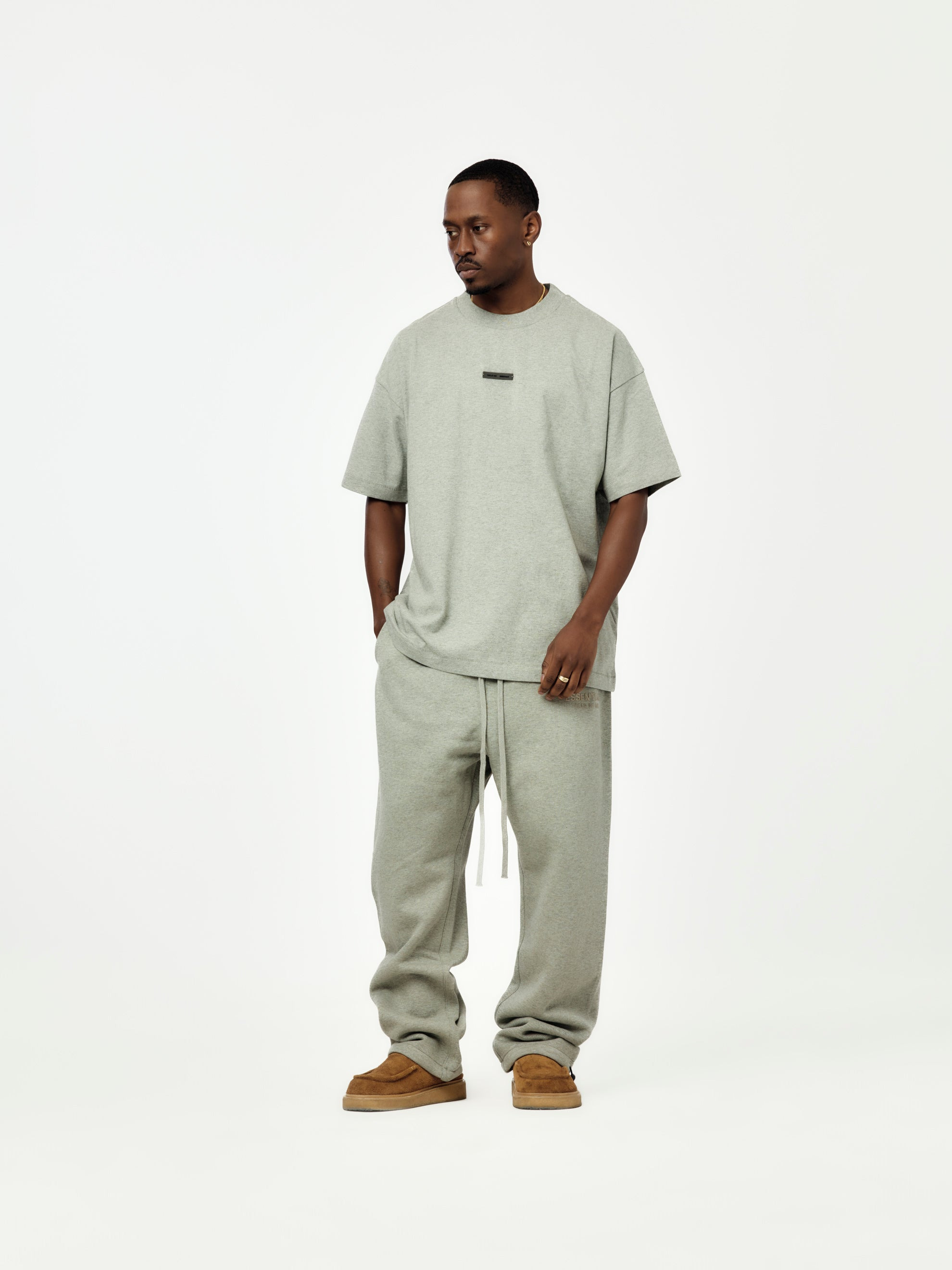 CLASSIC FIT T-SHIRT (CONCRETE) - 5