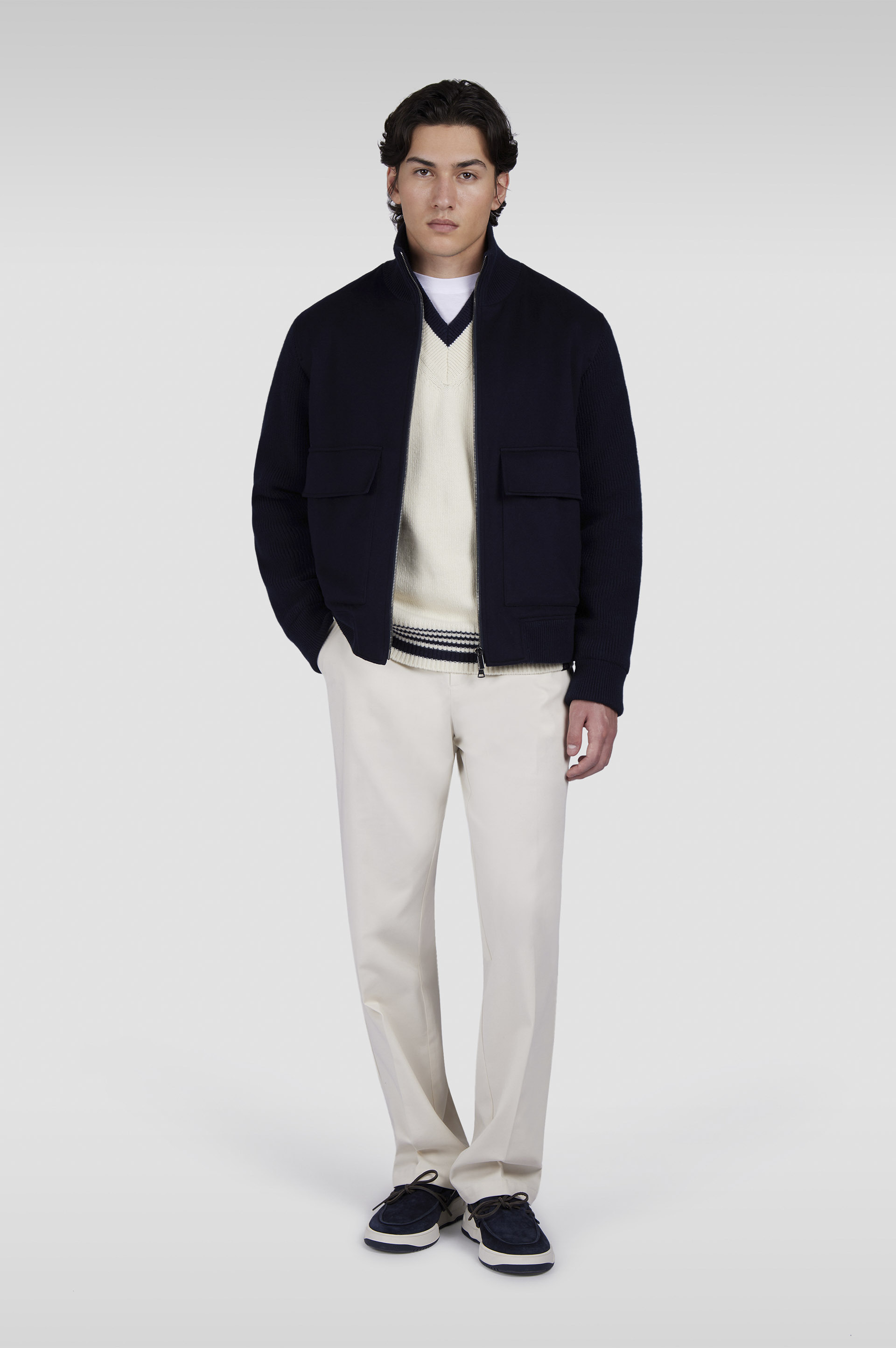 SWEATER IN RE-WOOL WITH V-NECK - 2