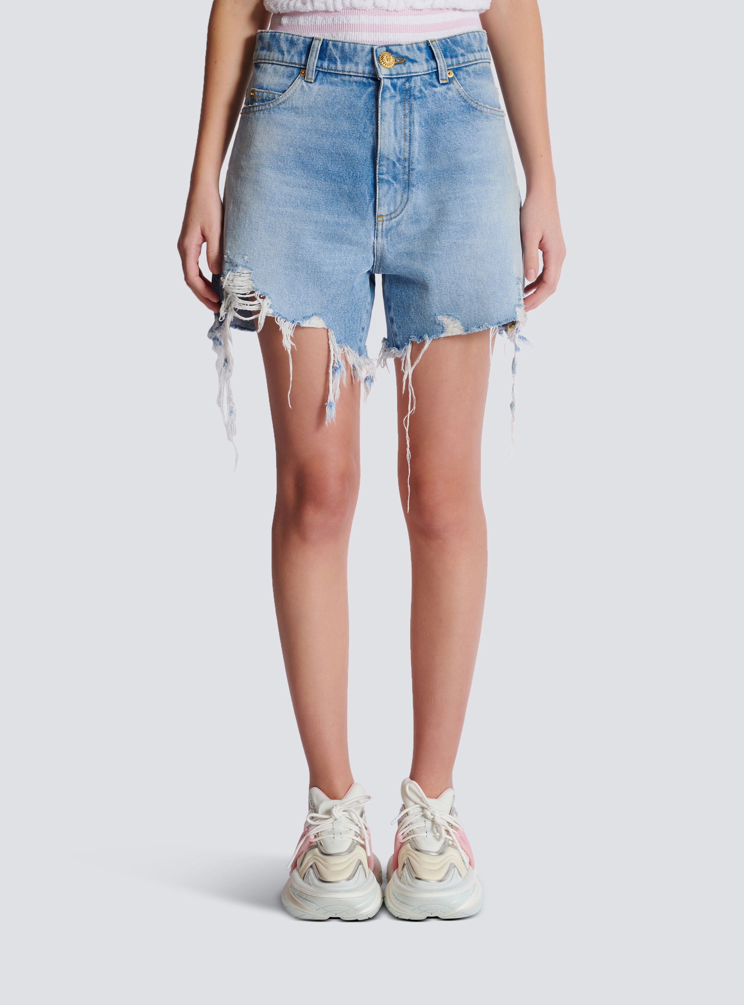 Light blue denim shorts - 5