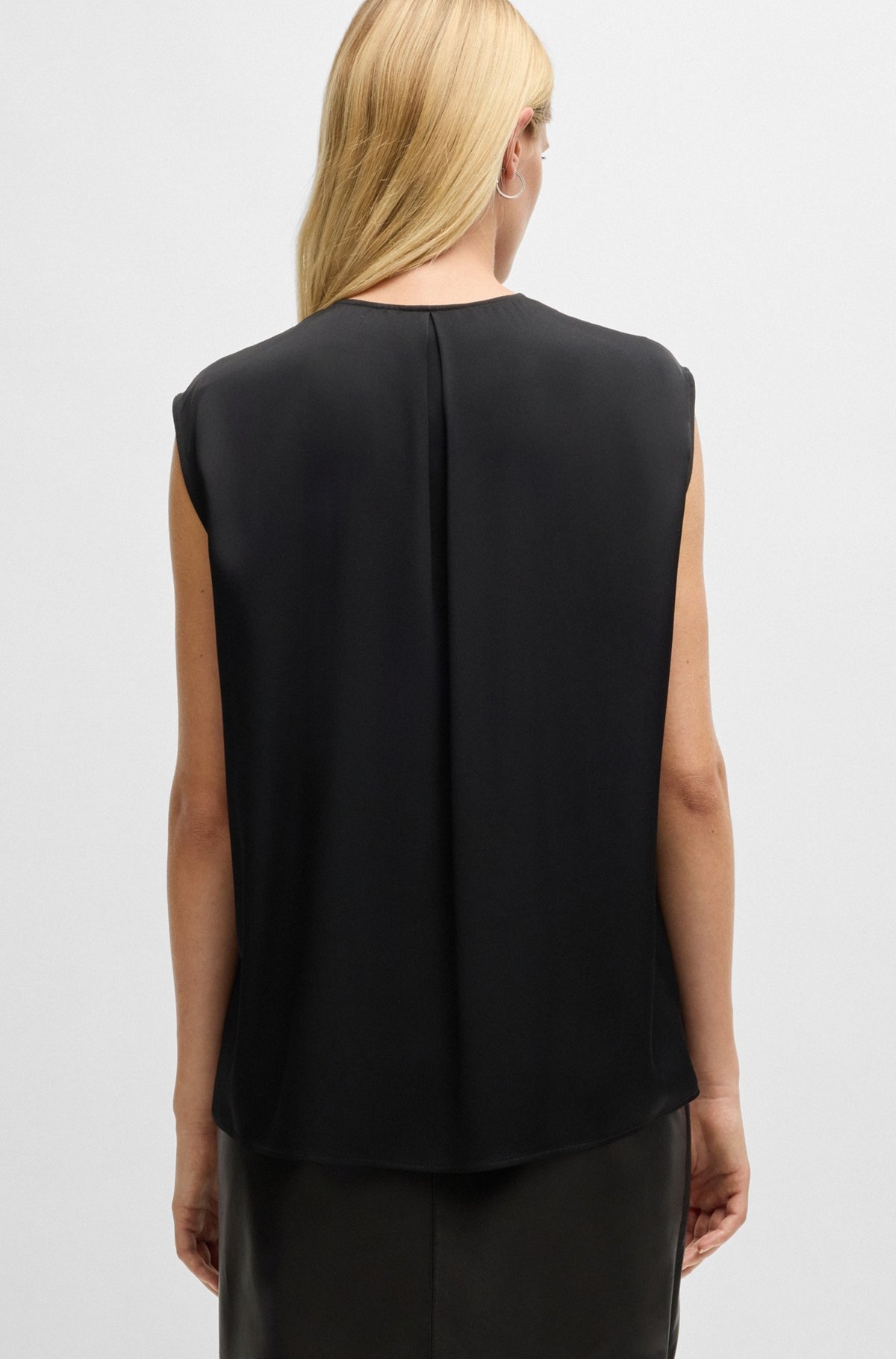 FITTED SLEEVELESS BLOUSE IN STRETCH SILK WITH CONCEALED PLACKET - 6