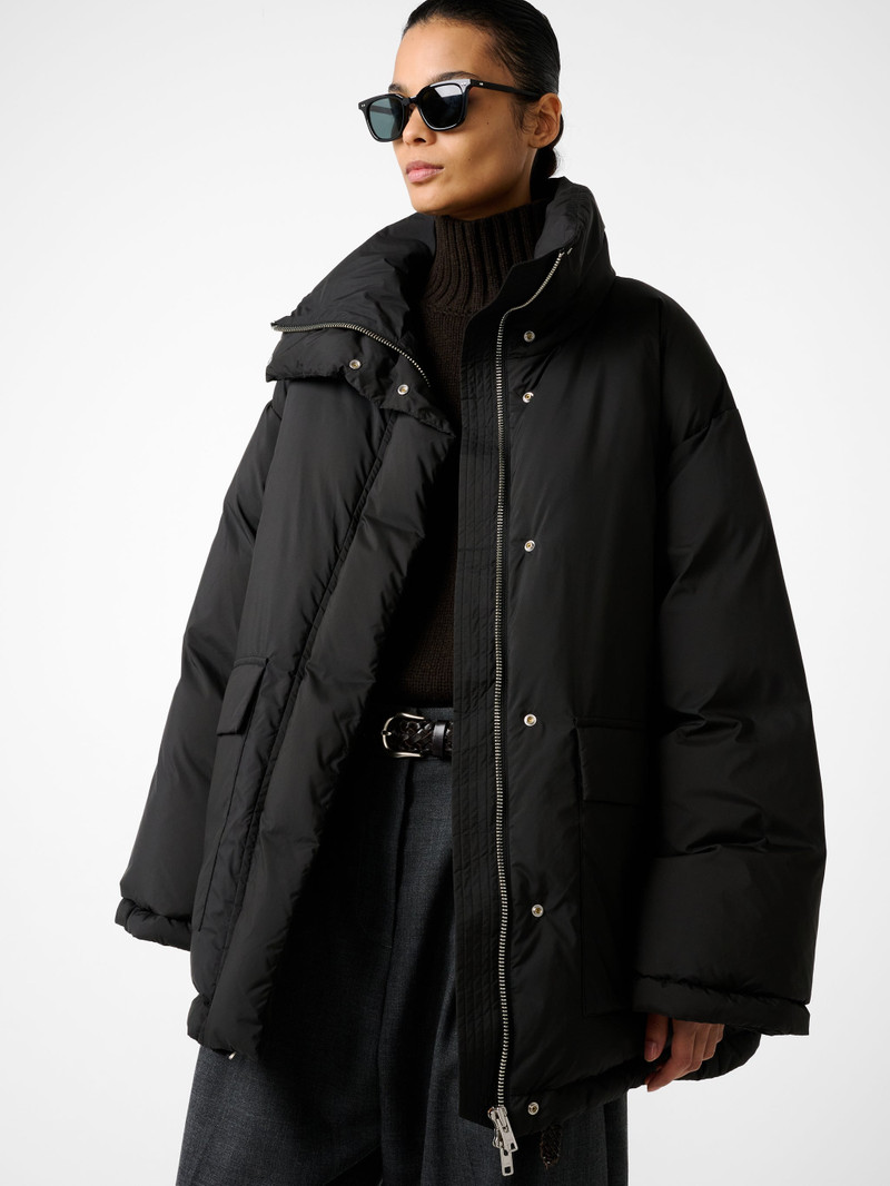 Elk Puffer Jacket 6