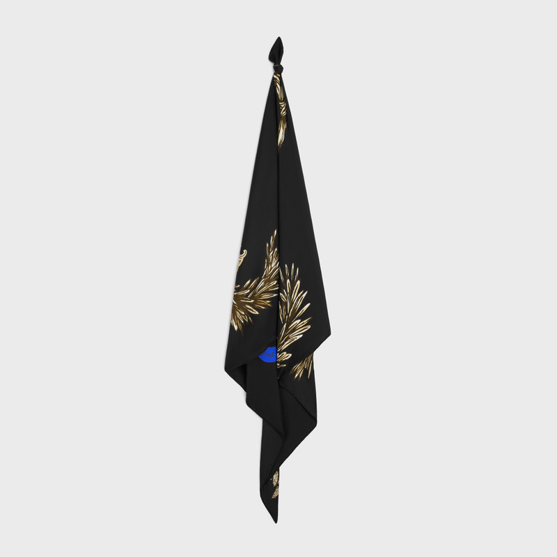 square IN silk twill 5