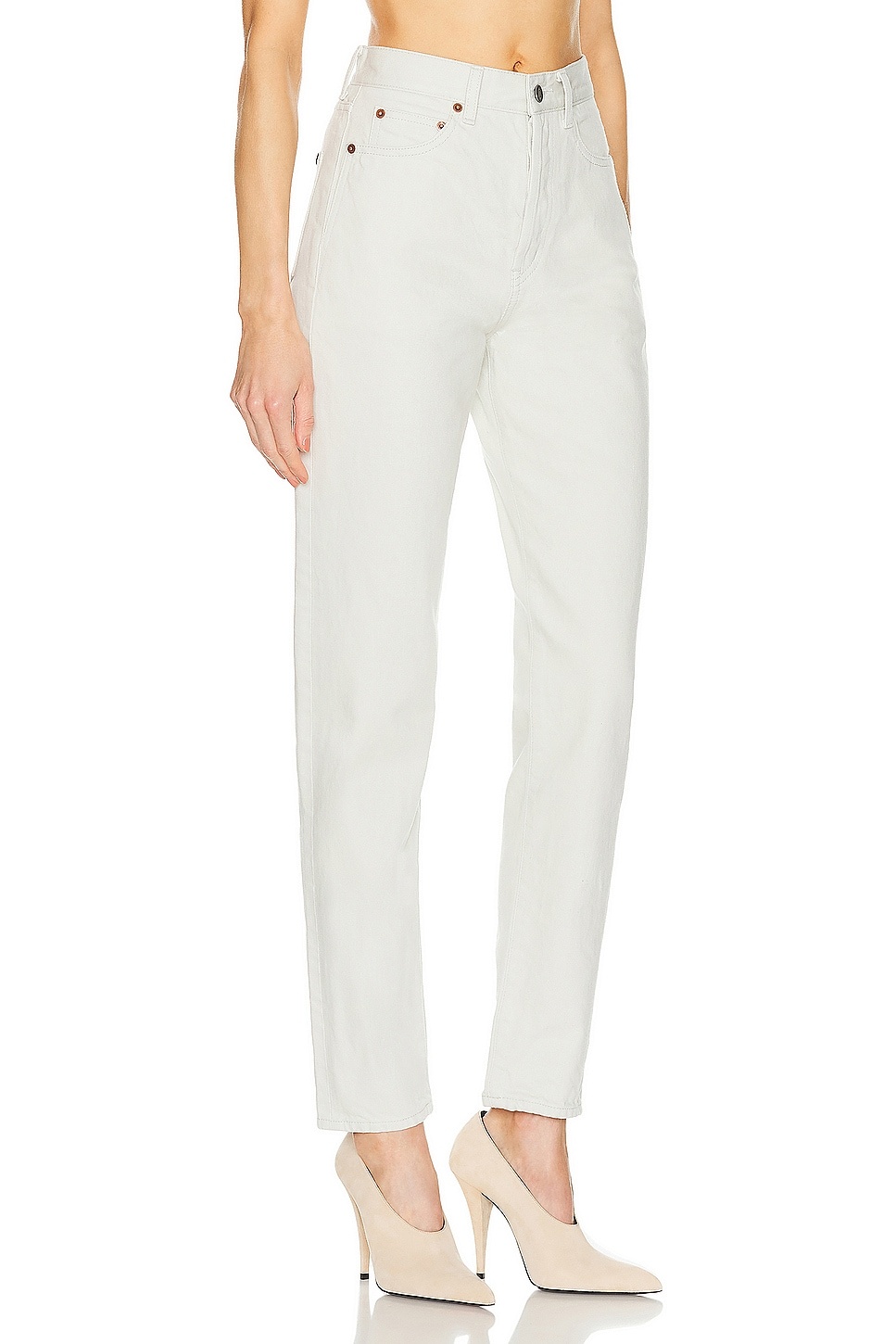 Straight Leg Slim Fit - 2