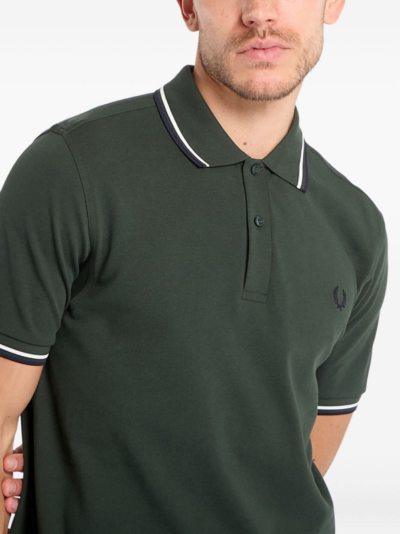 twin-tipped-collar polo shirt 4