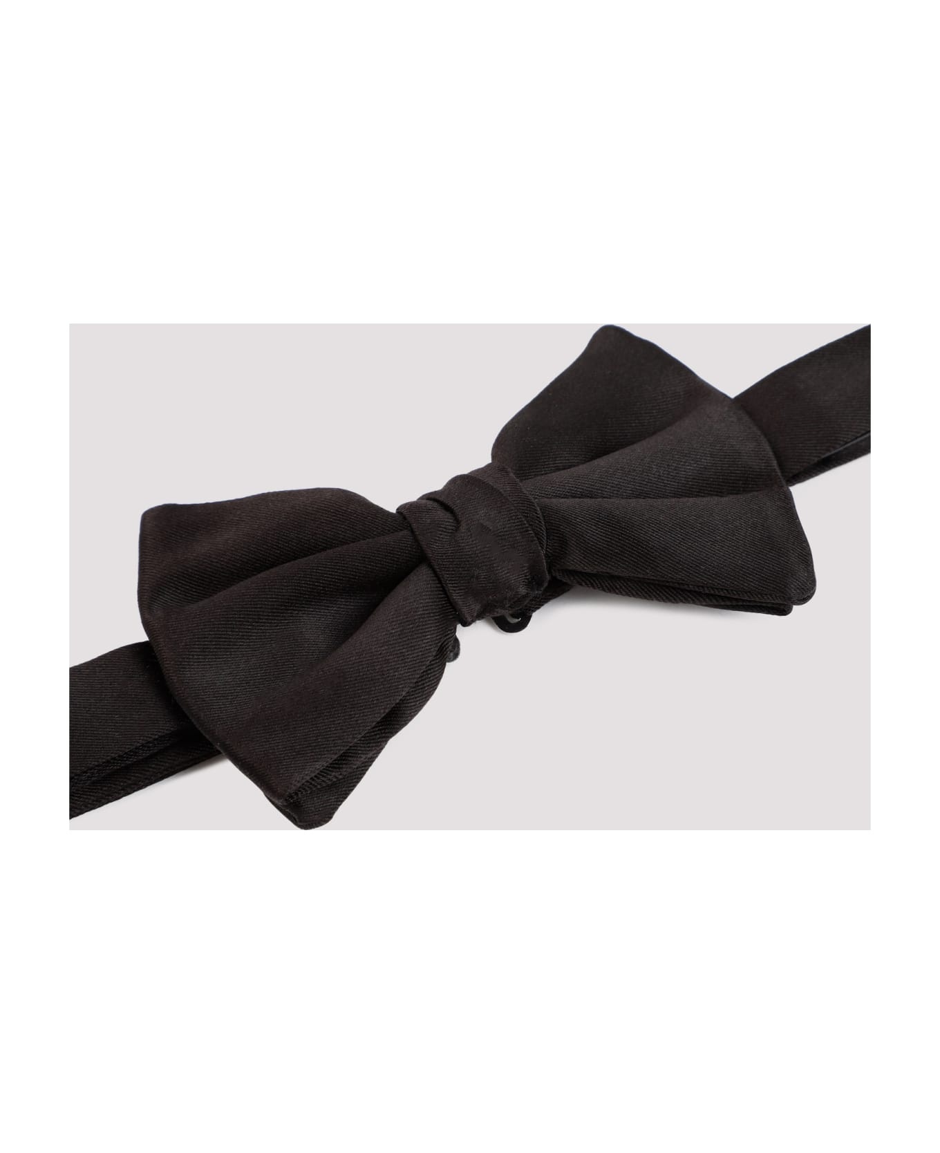 In Black Silk - 4