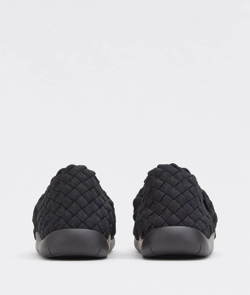 Bottega Veneta plat outlook