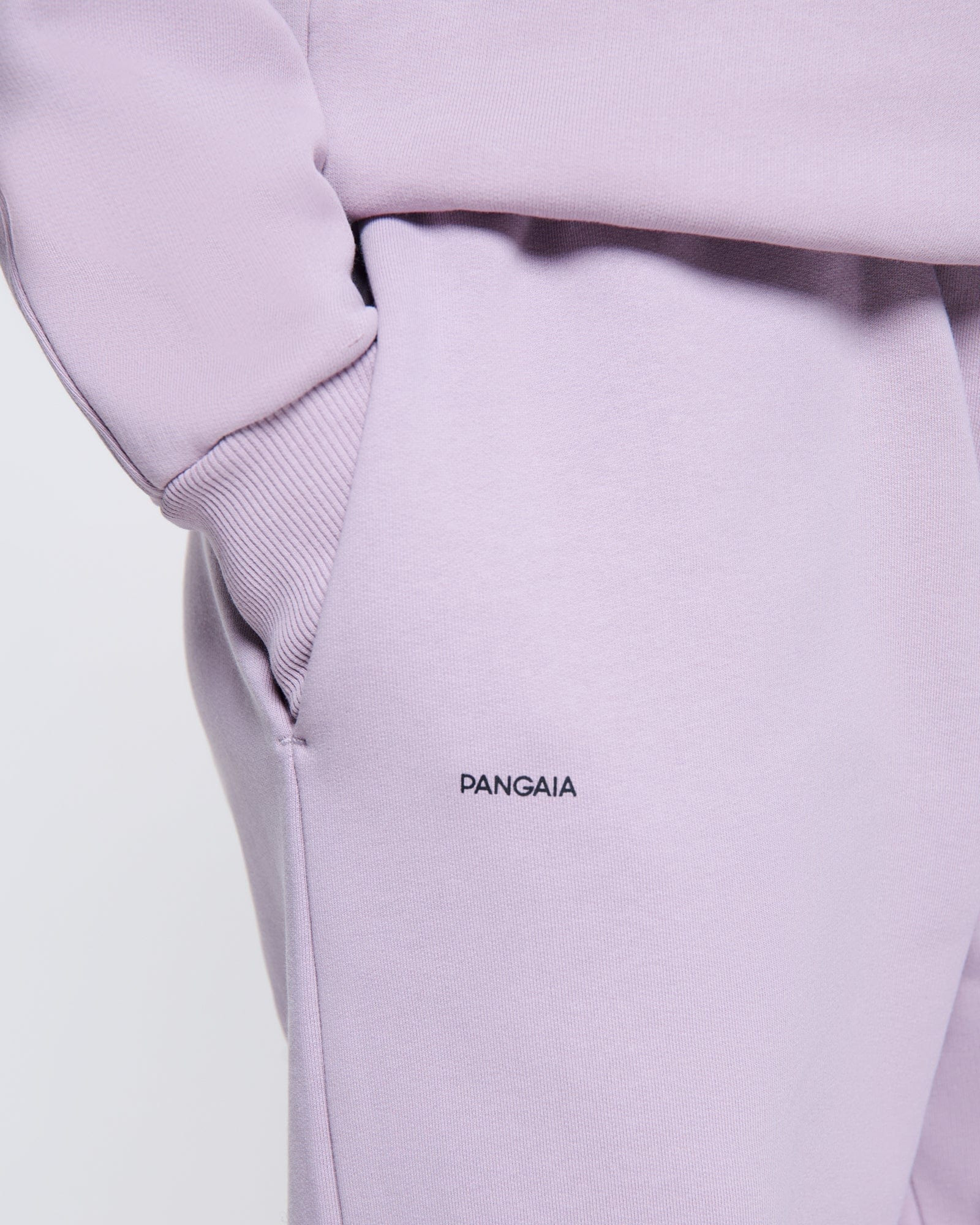 Womens DNA Barrel-Leg Track Pants - Raisin Purple - 4