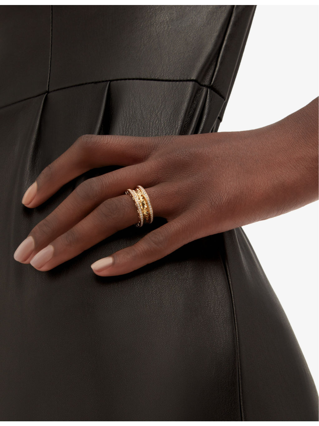 B.zero1 two-band 18ct yellow-gold and 0.51ct round-cut diamond band ring - 2