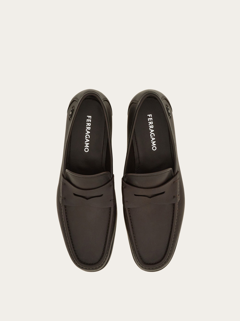 FERRAGAMO Penny loafer outlook