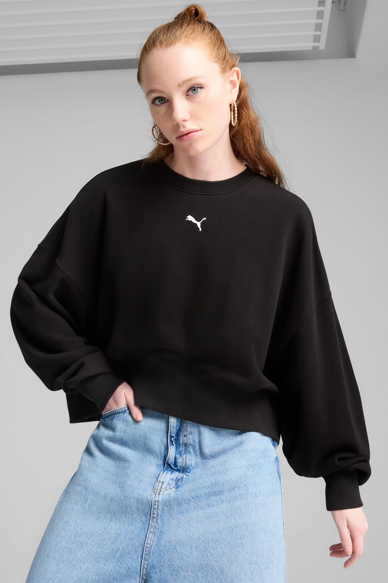 Wardrobe Essentials Women's Oversized Crew Sweatshirt - 3