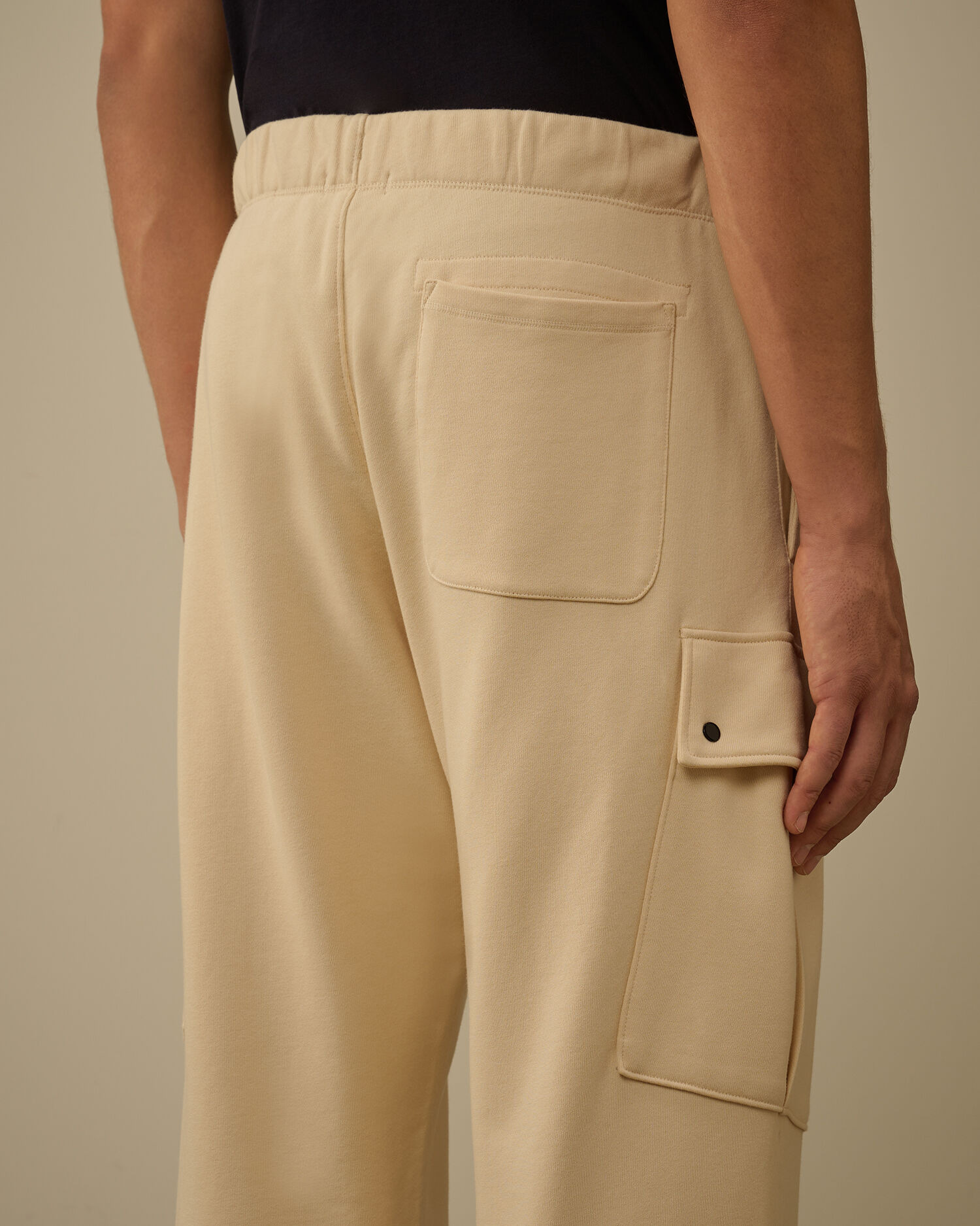 Diagonal Raised Fleece Cargo Sweatpants - 6