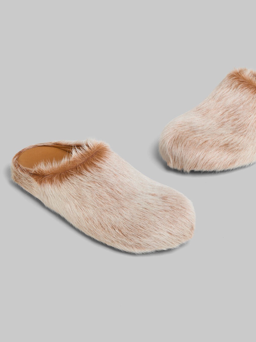 BEIGE LONG HAIR CALFSKIN FUSSBETT SABOT - 5