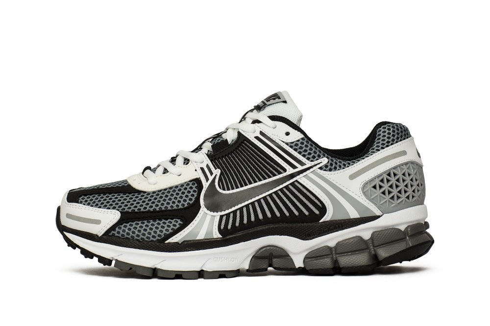 Zoom Vomero 5 SE SP "Dark Grey" - 1