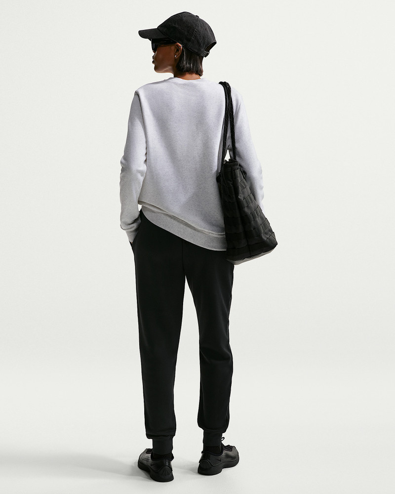 Nike Sportswear Club Fleece Women's Graphic Mid-Rise Pants 5