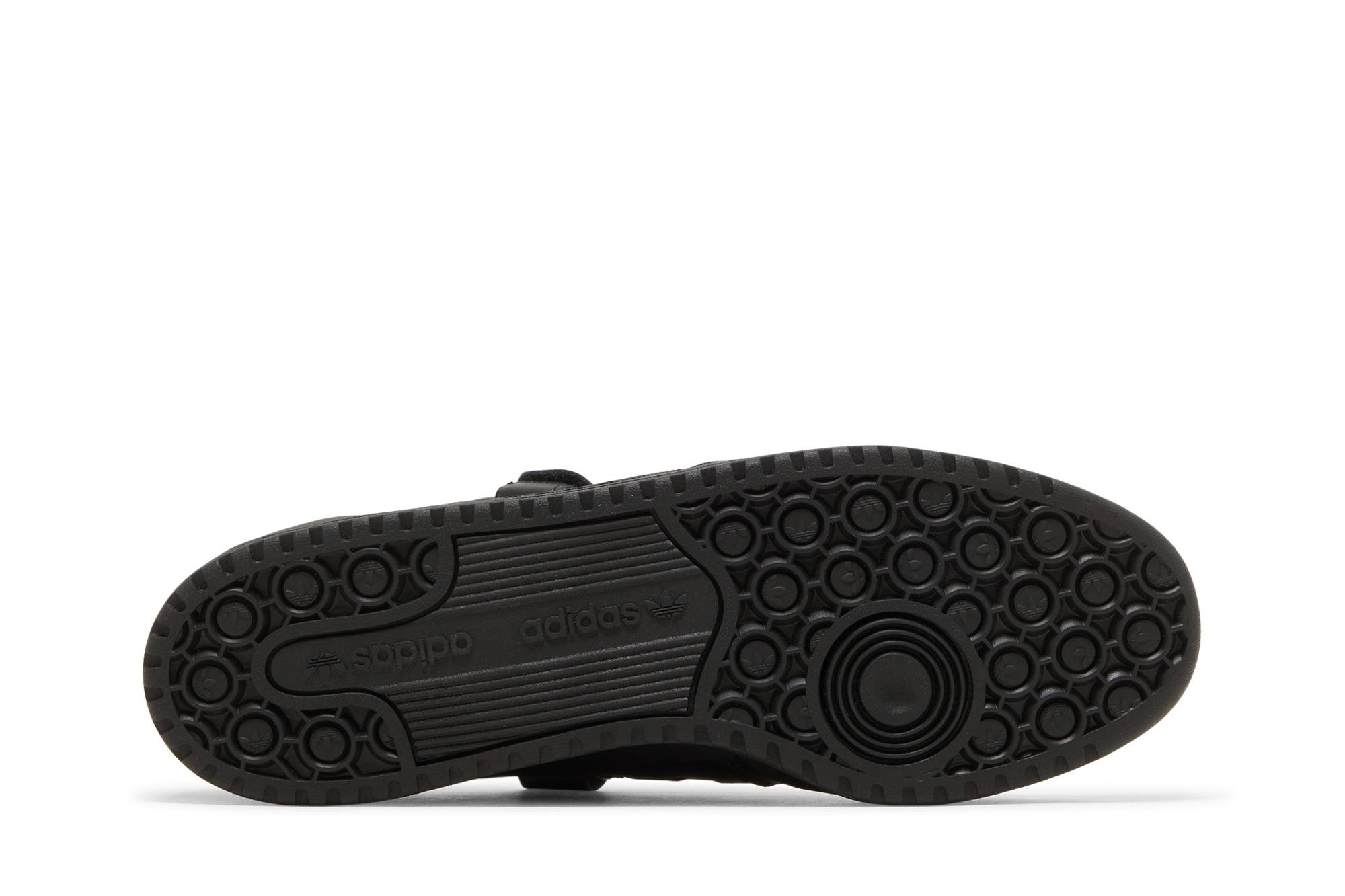 Forum Low 'Triple Black' - 4