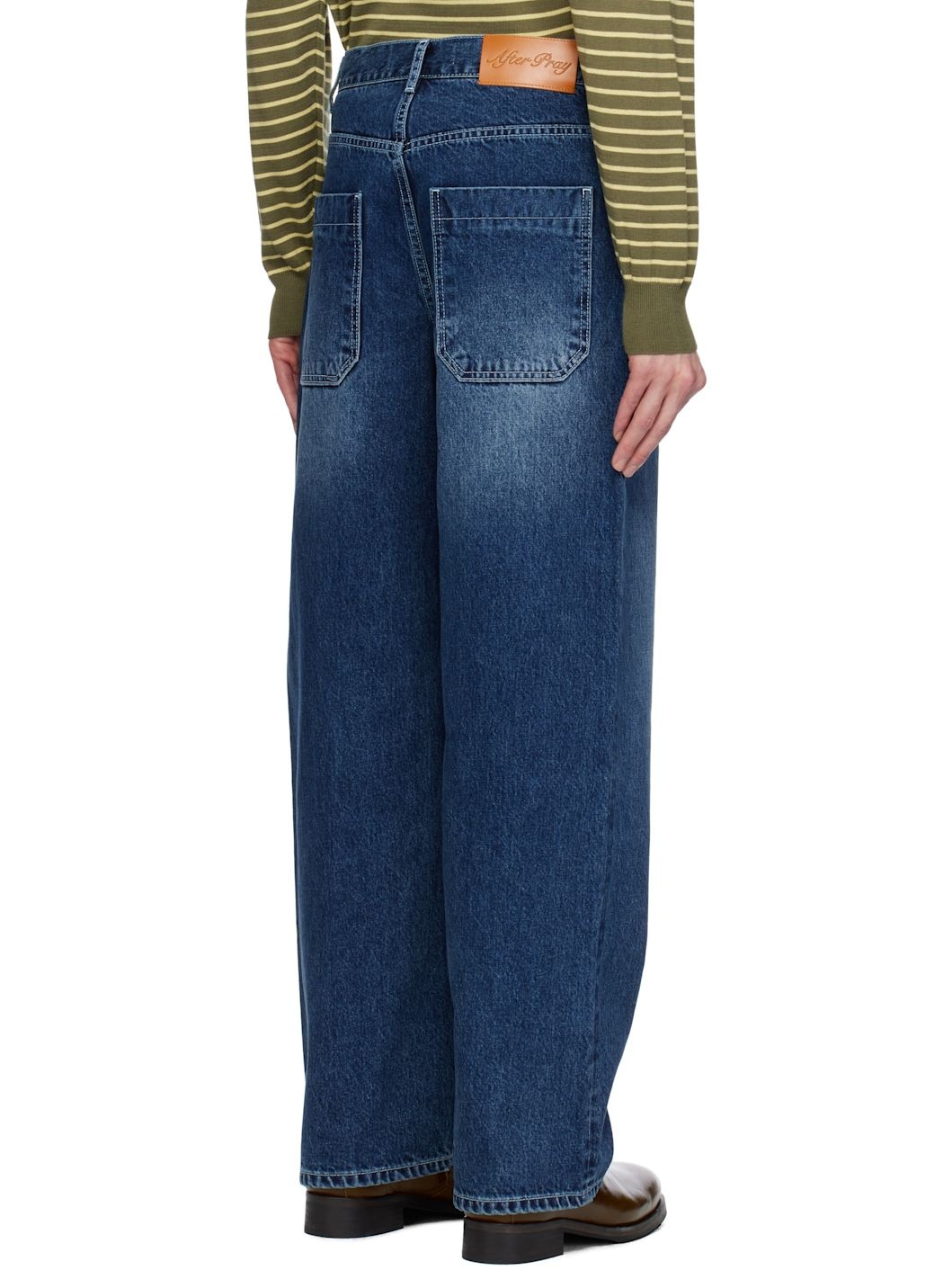 Navy Relaxed Essential Jeans - 3
