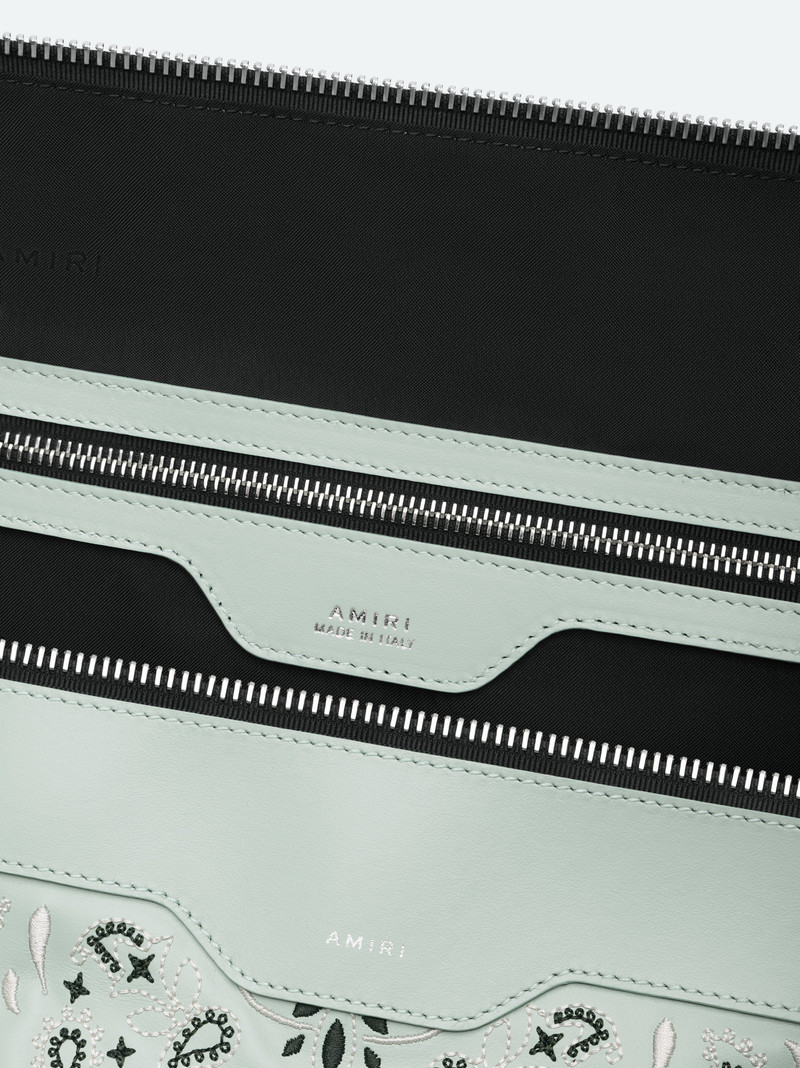 EMBRD BANDANA WEEKENDER 7